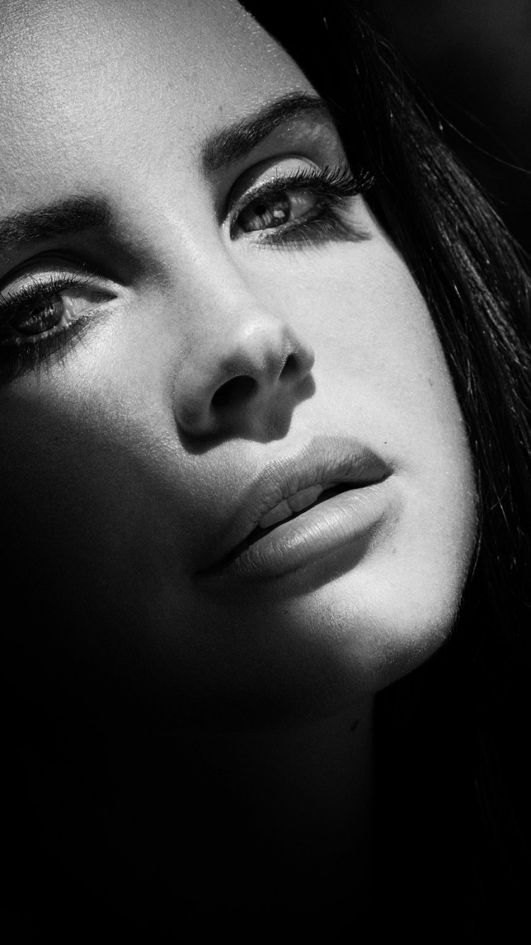 Lana Del Rey, Schwarz, Schönheit, Augenbraue, Nase. Wallpaper in 750x1334 Resolution