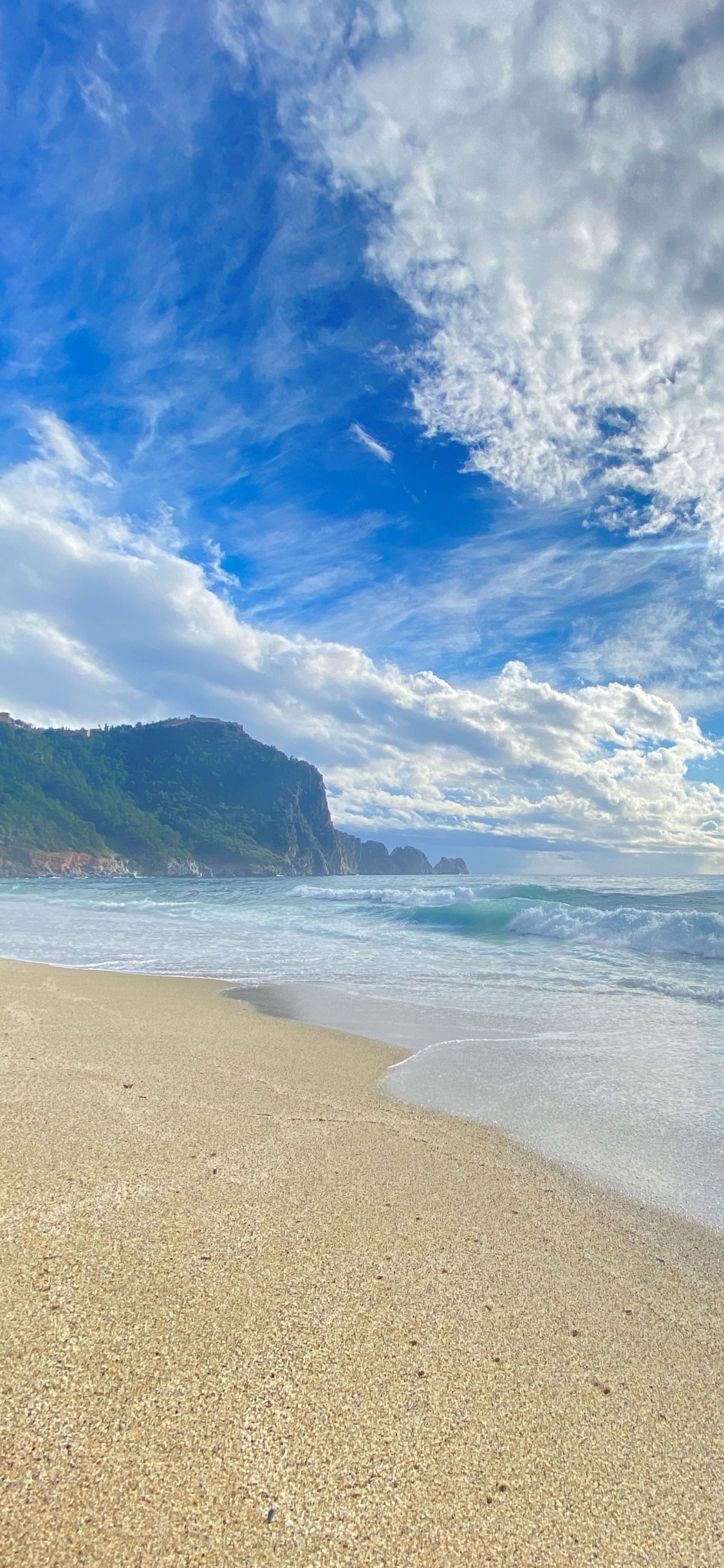 Eau, Atmosphère, Blue, Plage, Paysage Naturel. Wallpaper in 1125x2436 Resolution