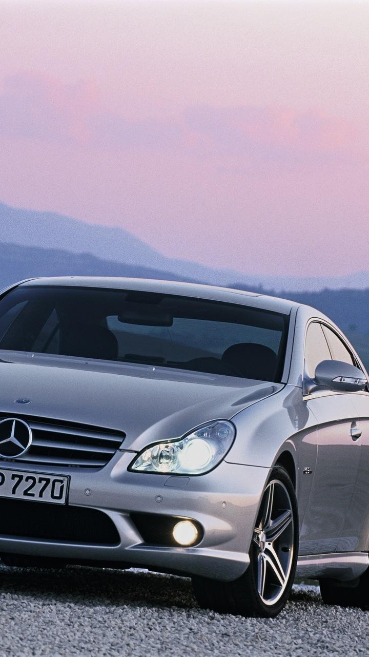 Black Bmw m 3 on Road During Daytime. Wallpaper in 720x1280 Resolution