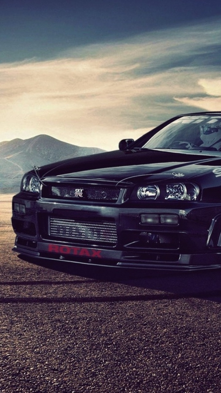 Black Bmw m 3 on Road. Wallpaper in 720x1280 Resolution