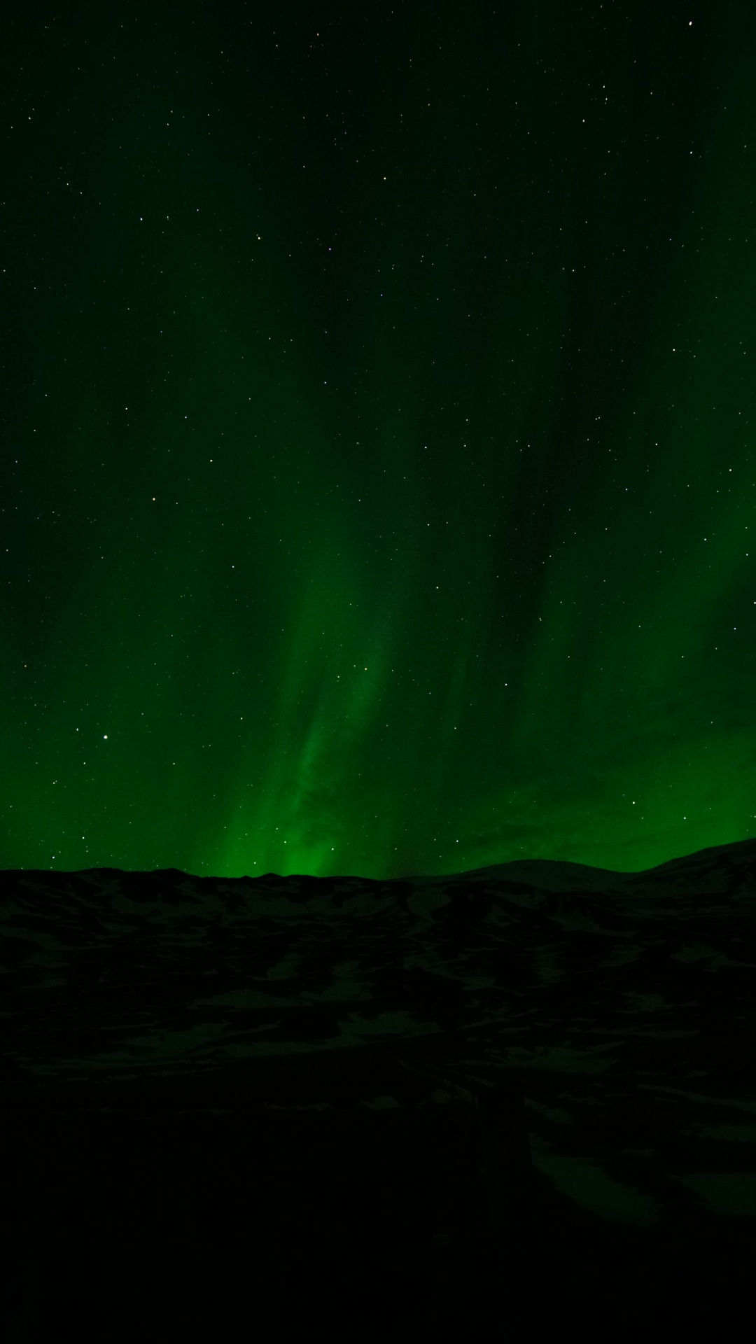 Green Aurora Borealis During Night Time. Wallpaper in 1080x1920 Resolution