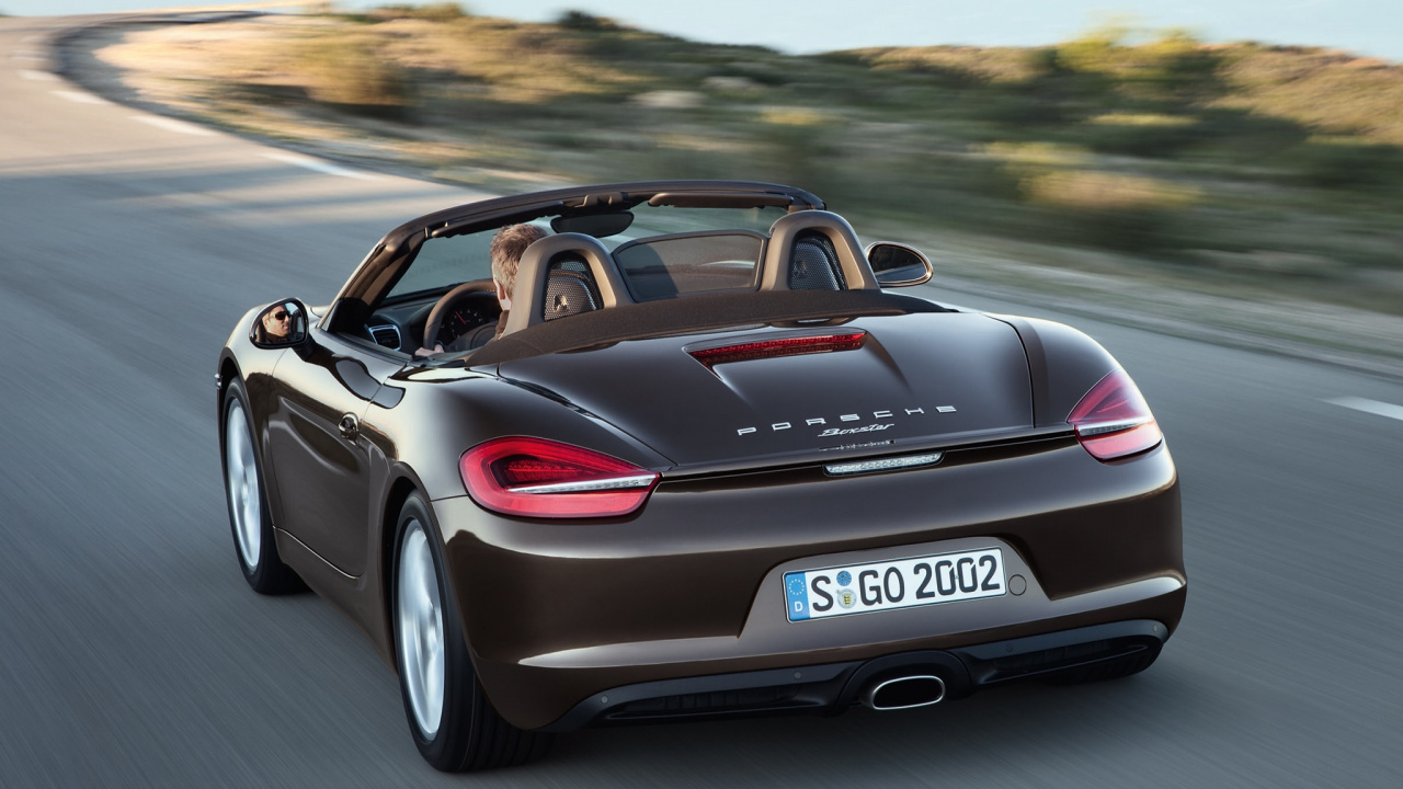 Schwarzer Porsche 911 Tagsüber Unterwegs. Wallpaper in 1280x720 Resolution