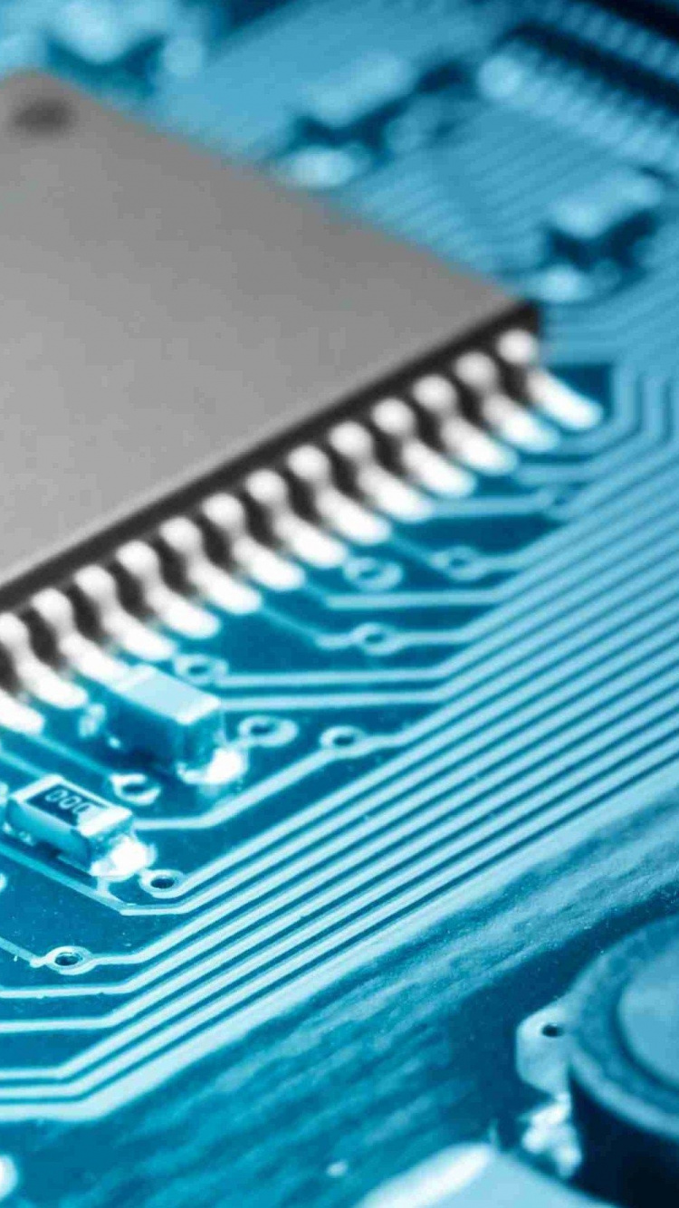 Schwarz-blaues Computerteil. Wallpaper in 750x1334 Resolution