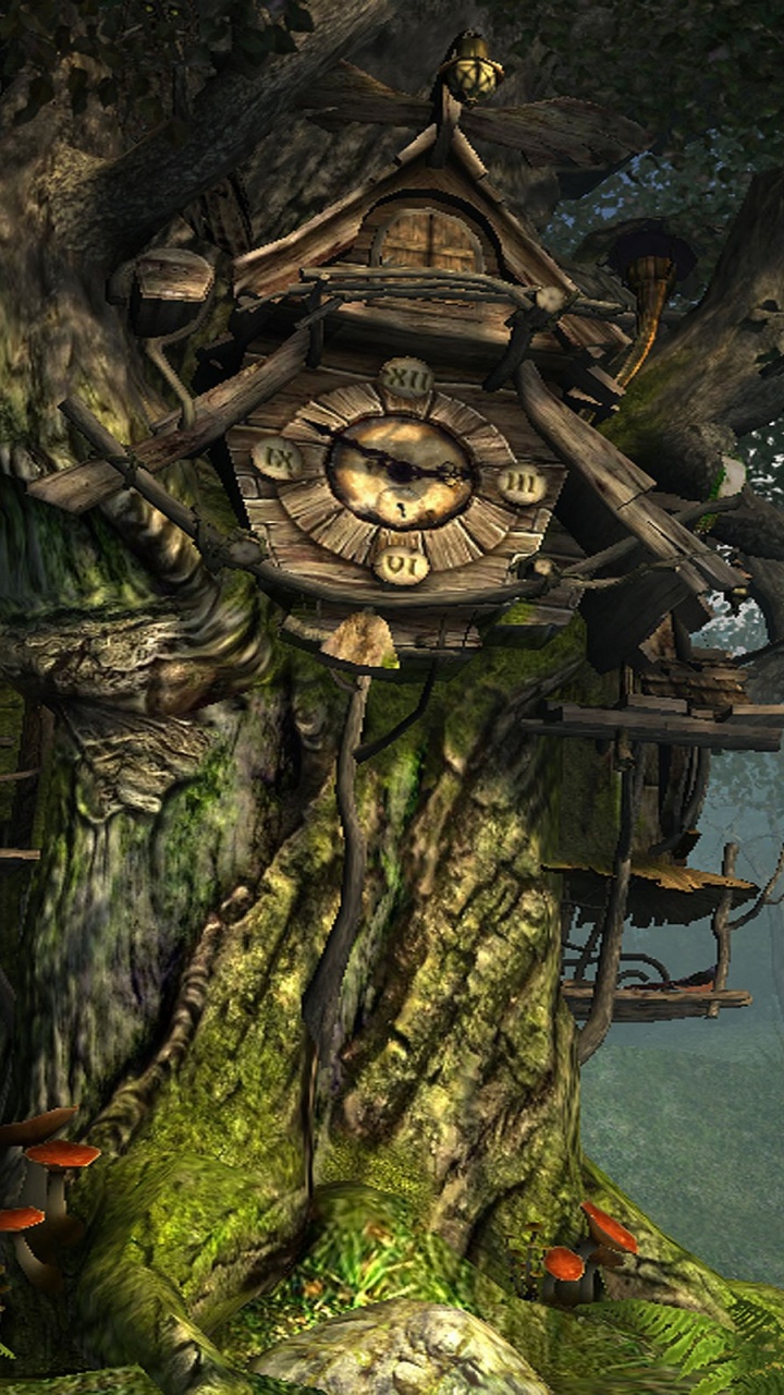 Tour en Bois Marron Sur L'herbe Verte. Wallpaper in 720x1280 Resolution