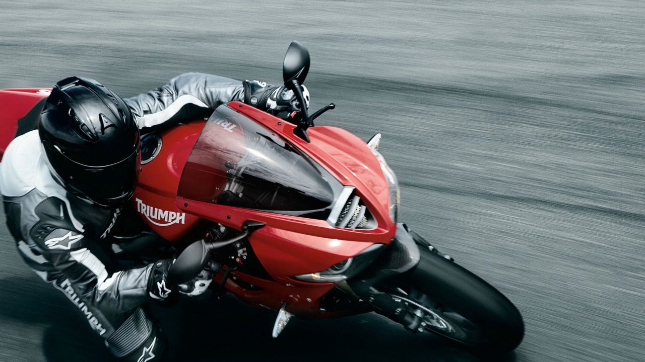 Rotes Und Schwarzes Sportrad. Wallpaper in 1280x720 Resolution