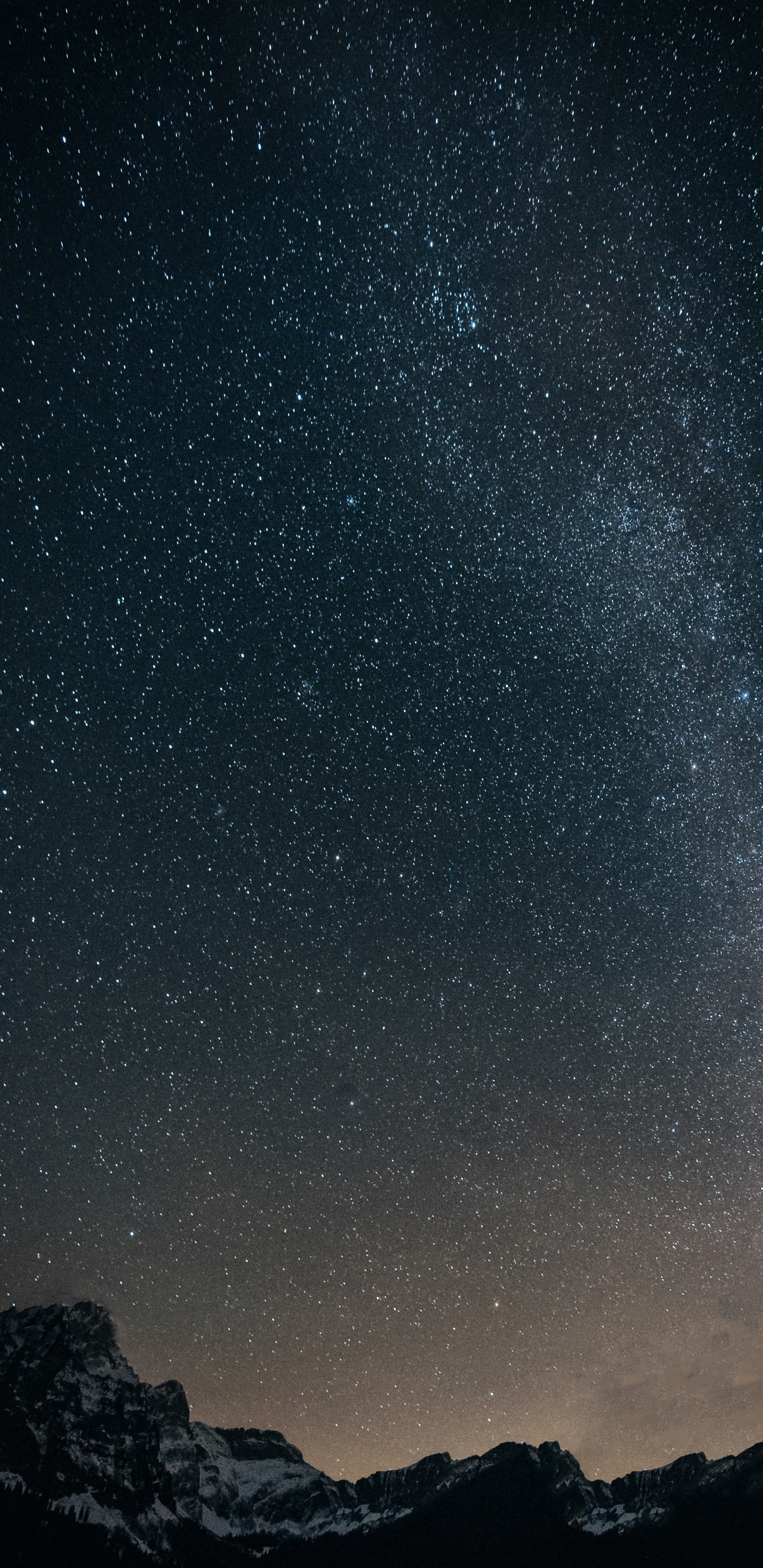 Black and White Mountain Under Starry Night. Wallpaper in 1440x2960 Resolution