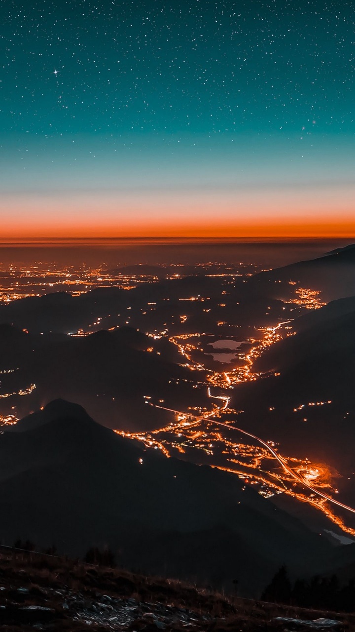 Vue de Nuit Pendant L'heure D'or, Nuit, L'heure Dorée, Atmosphère, Nature. Wallpaper in 720x1280 Resolution