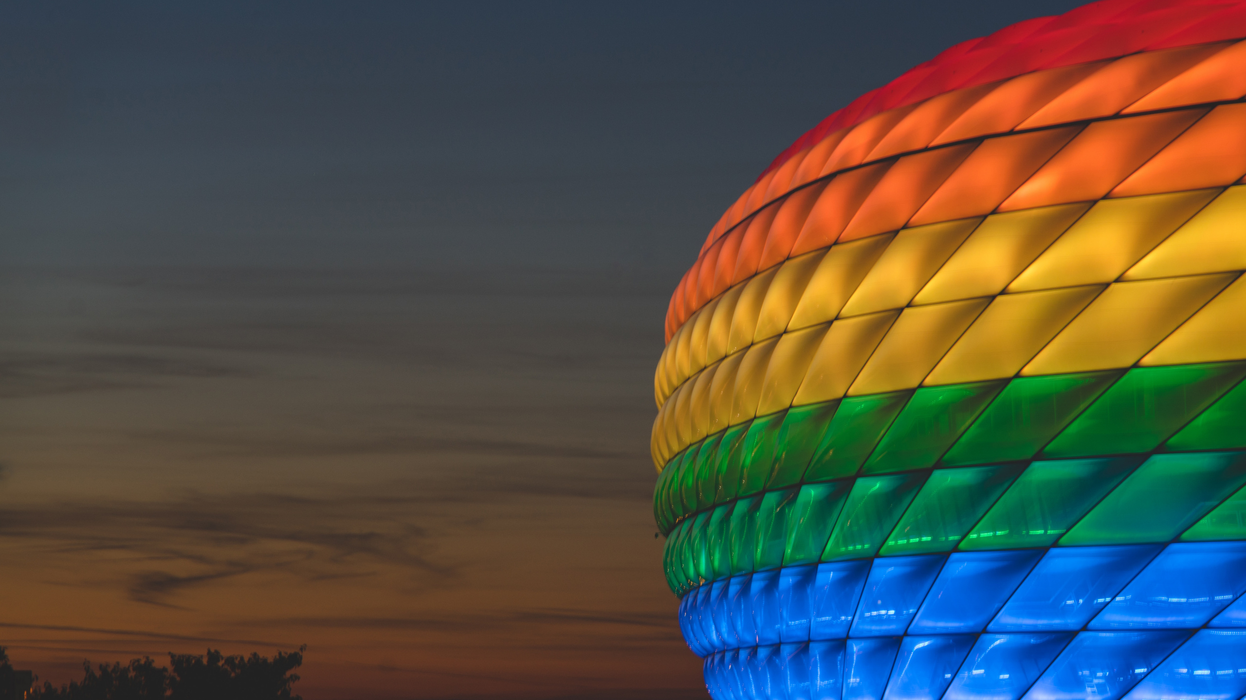 Verre Jaune Vert et Bleu. Wallpaper in 2560x1440 Resolution