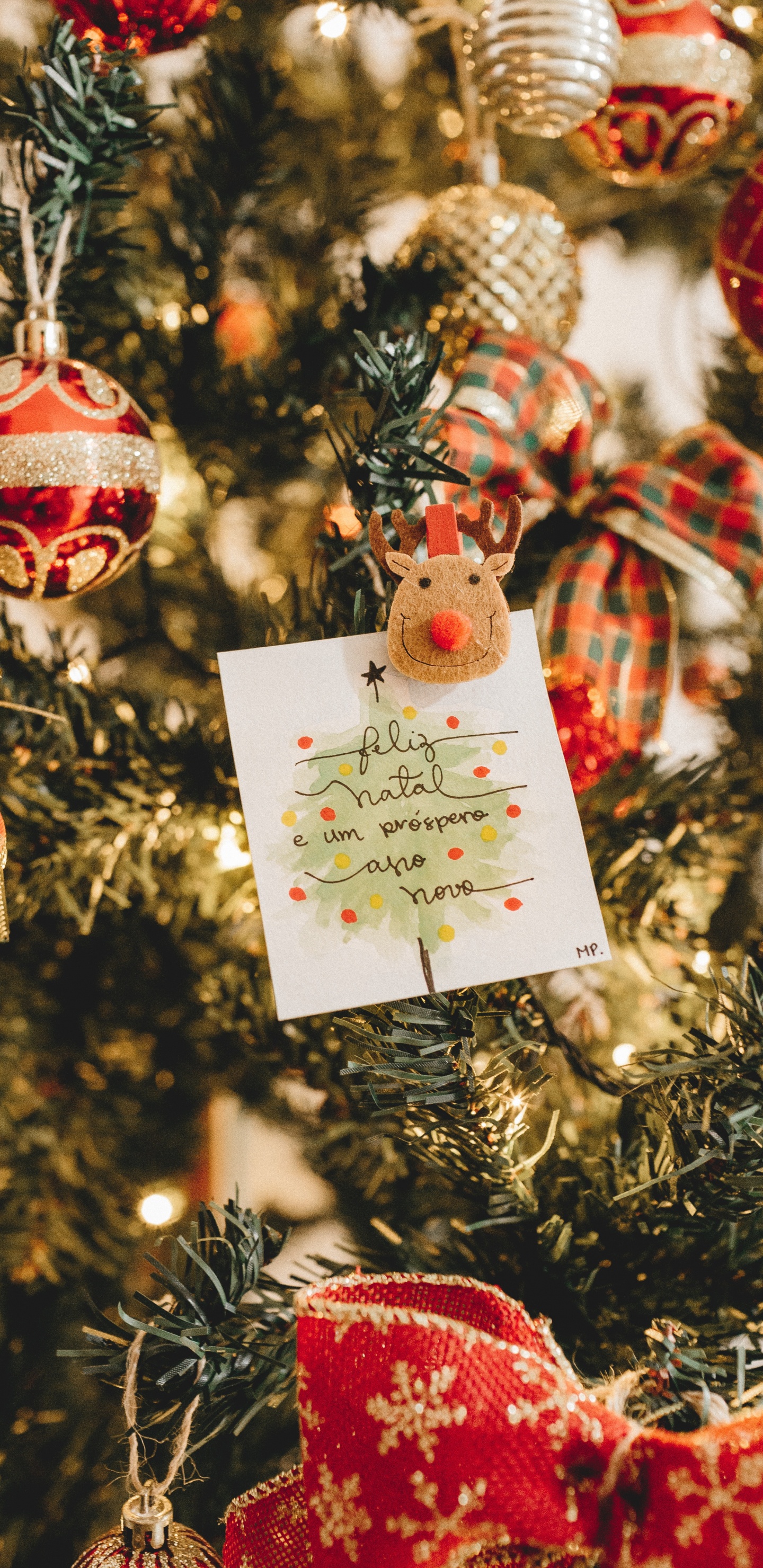 Weihnachten, Christmas Ornament, Weihnachtsbaum, Holiday Ornament, Weihnachtsdekoration. Wallpaper in 1440x2960 Resolution