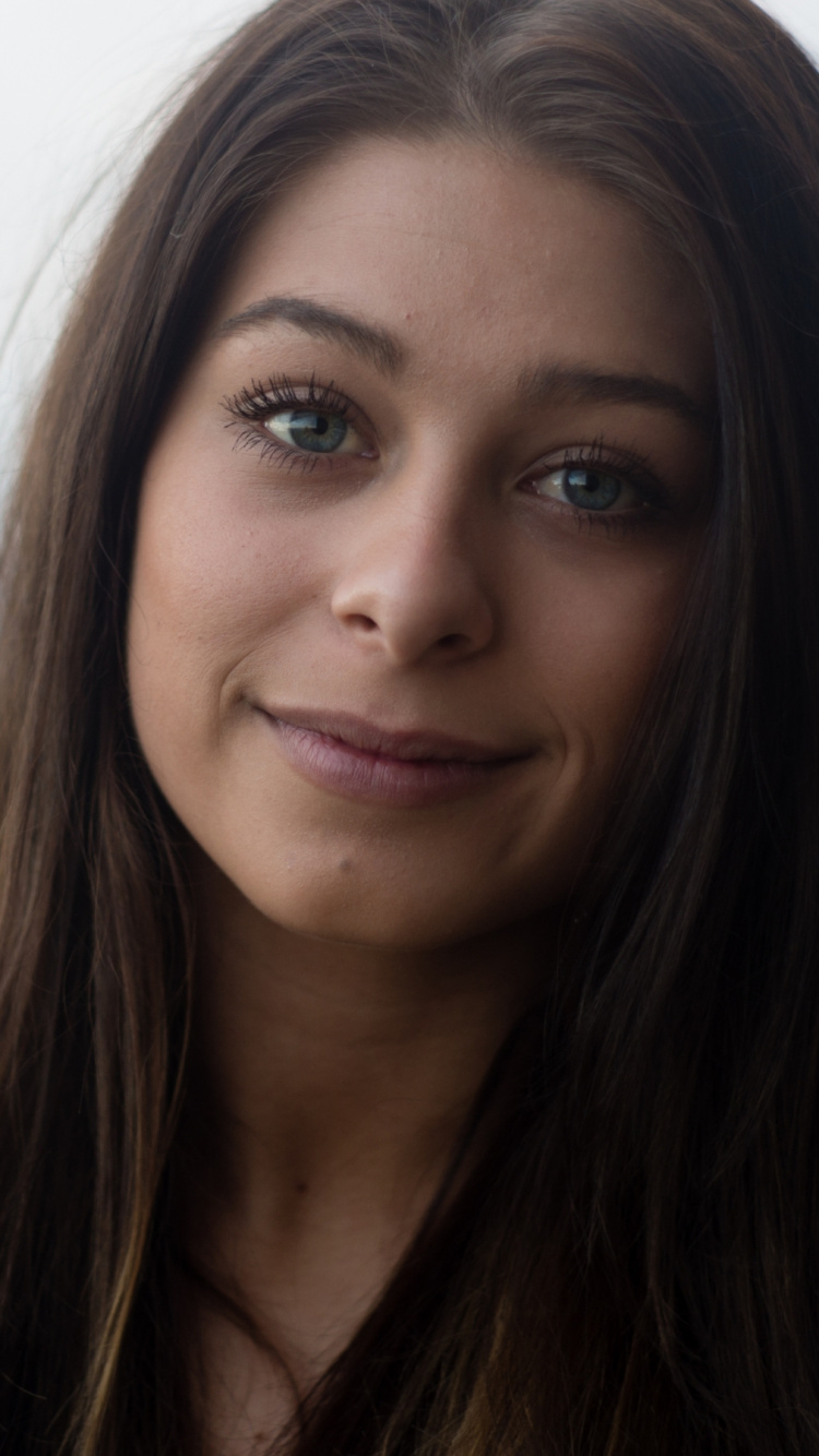 Beauté, Peau, Tête, Sourire, Cil. Wallpaper in 750x1334 Resolution