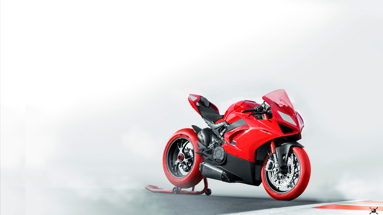 Red and Black Sports Bike. Wallpaper in 1280x720 Resolution