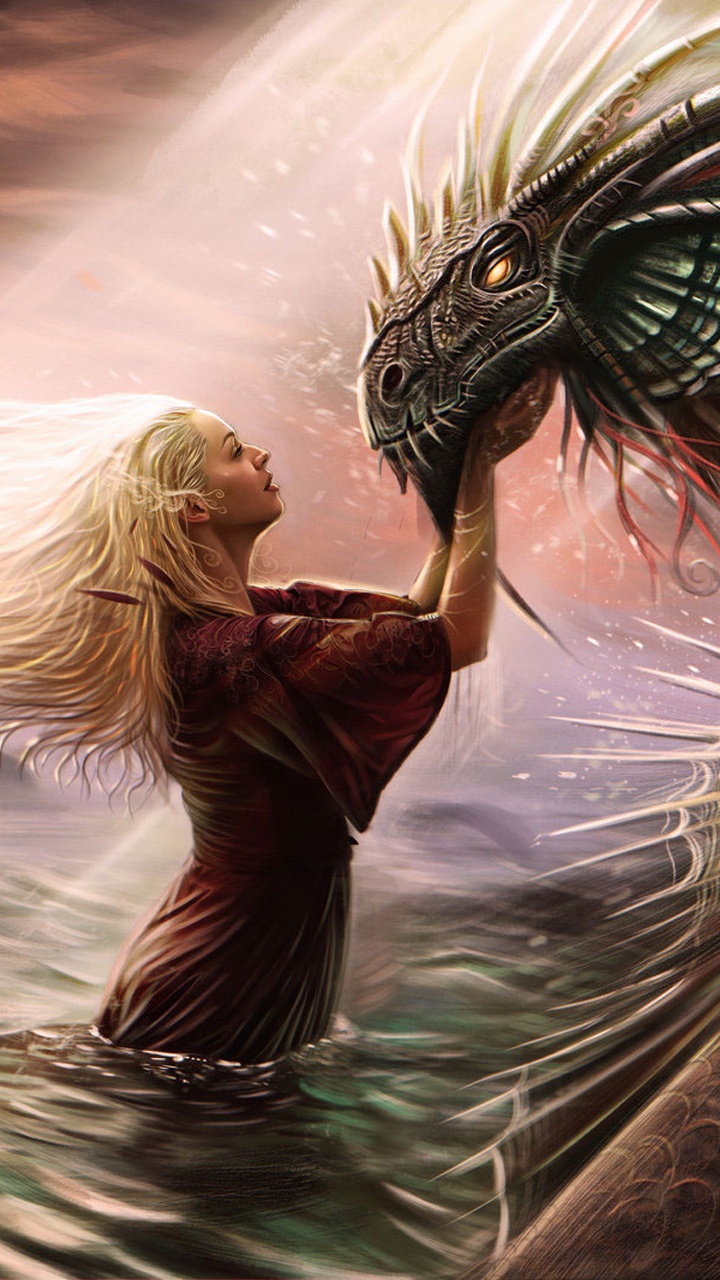 Femme en Robe Noire Avec Peinture Ailes. Wallpaper in 720x1280 Resolution