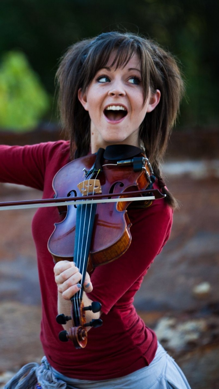 Lindsey Stirling, Erholung, Musik, Mädchen, Abenteuer. Wallpaper in 720x1280 Resolution