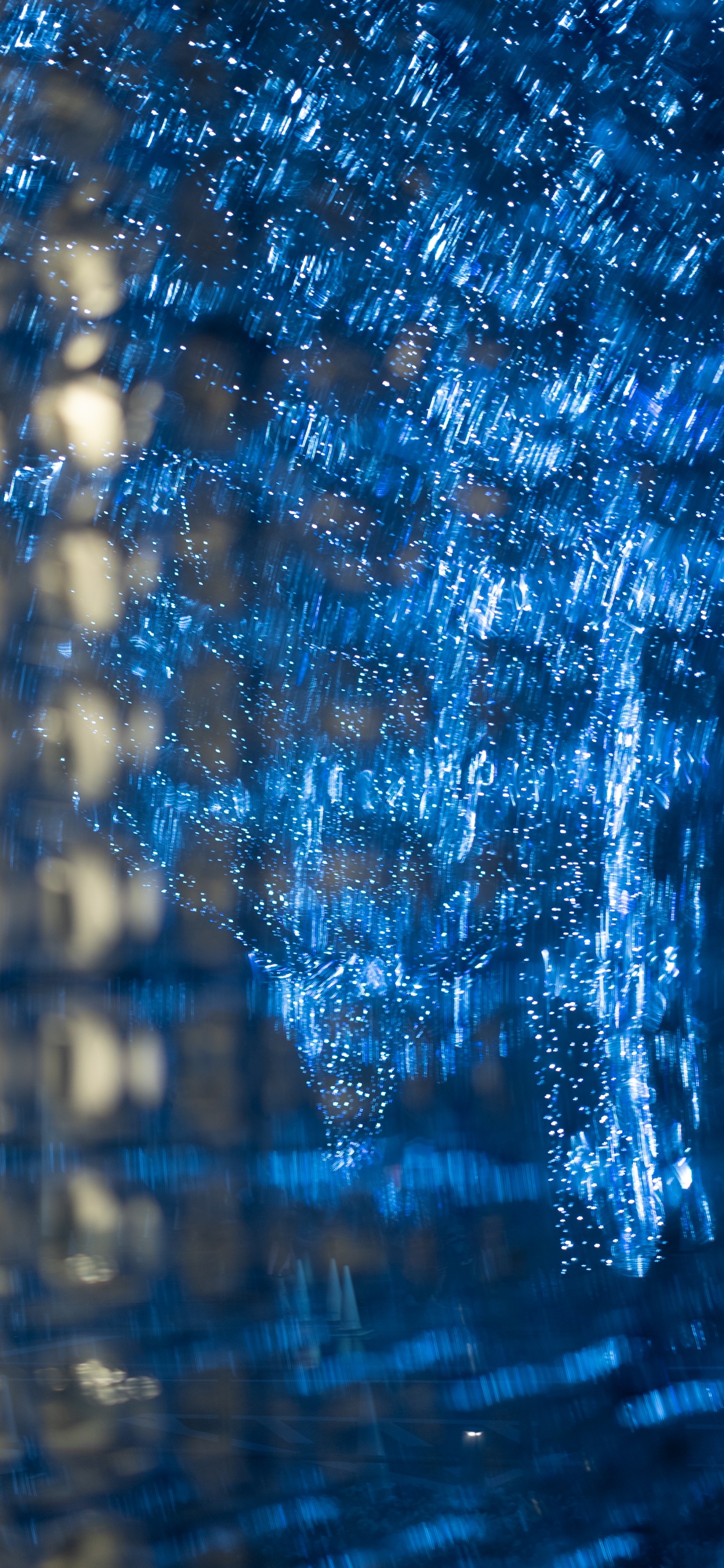 Blau, Wasser, Kobaltblau, Electric Blue, Reflexion. Wallpaper in 1242x2688 Resolution