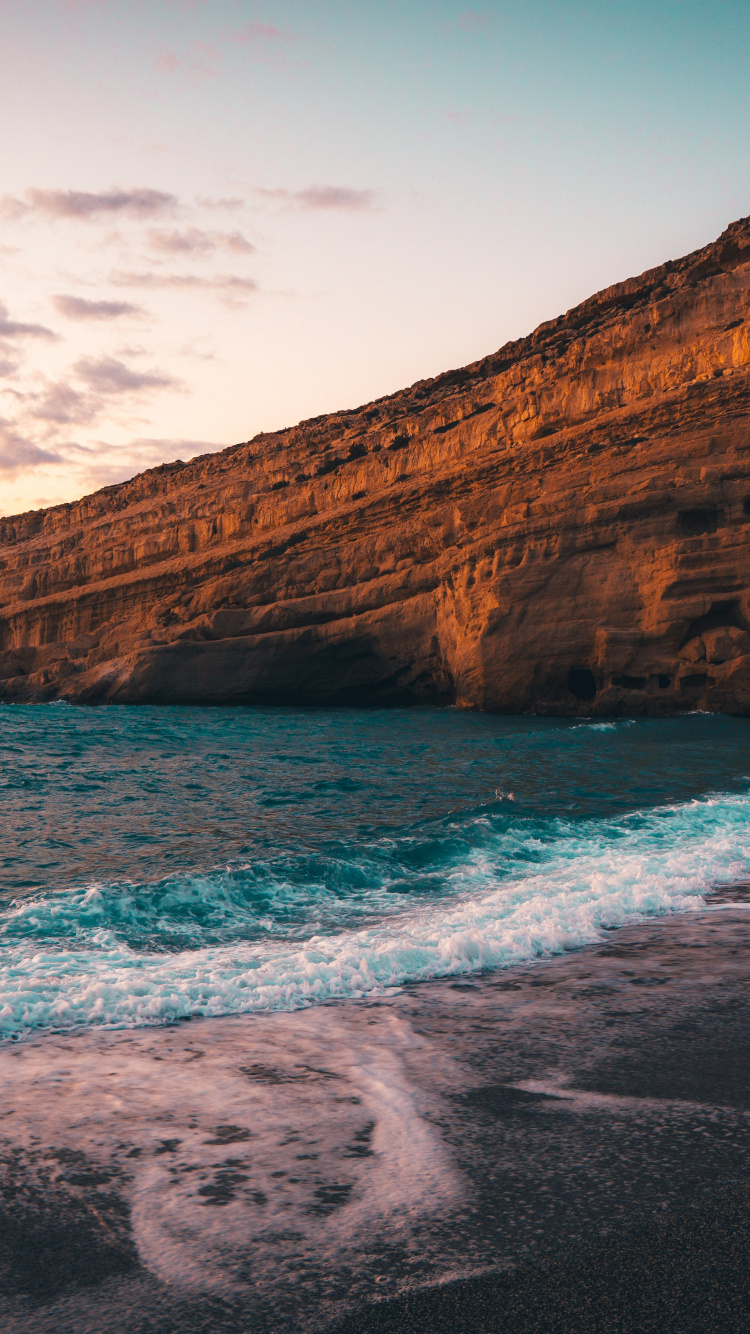 Matala-Strand, Offen, Seitan Limania, Ammoudara-Strand, Commos Strand. Wallpaper in 750x1334 Resolution