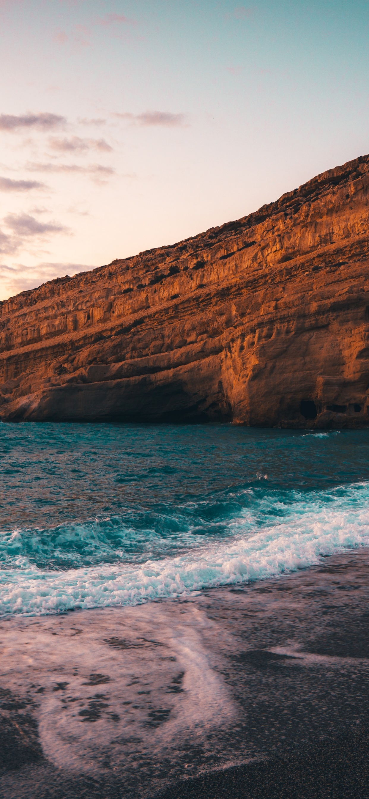 Playa Matala, Abierto, Seitán Limania, Playa Ammoudara, Playa Común. Wallpaper in 1242x2688 Resolution