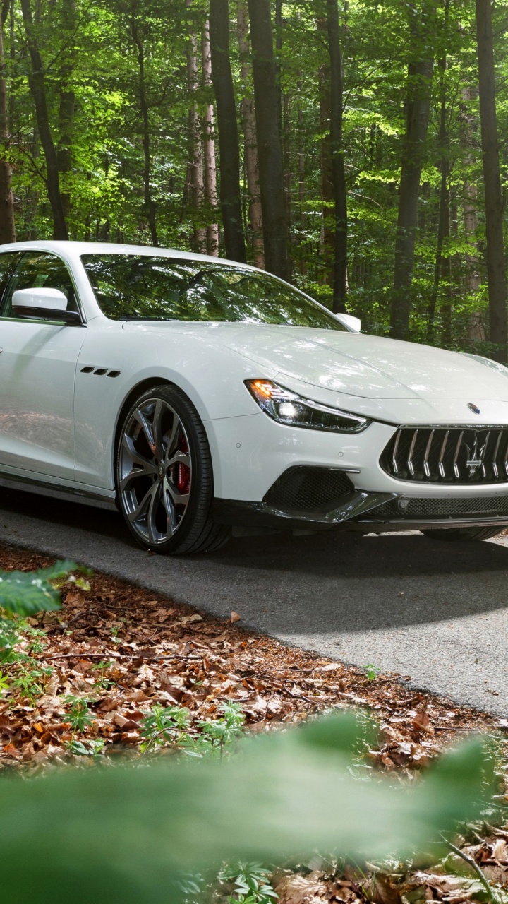 Novitec Maserati Ghibli, Maserati Ghibli III, Maserati Quattroporte, Maserati, Maserati Levante. Wallpaper in 720x1280 Resolution