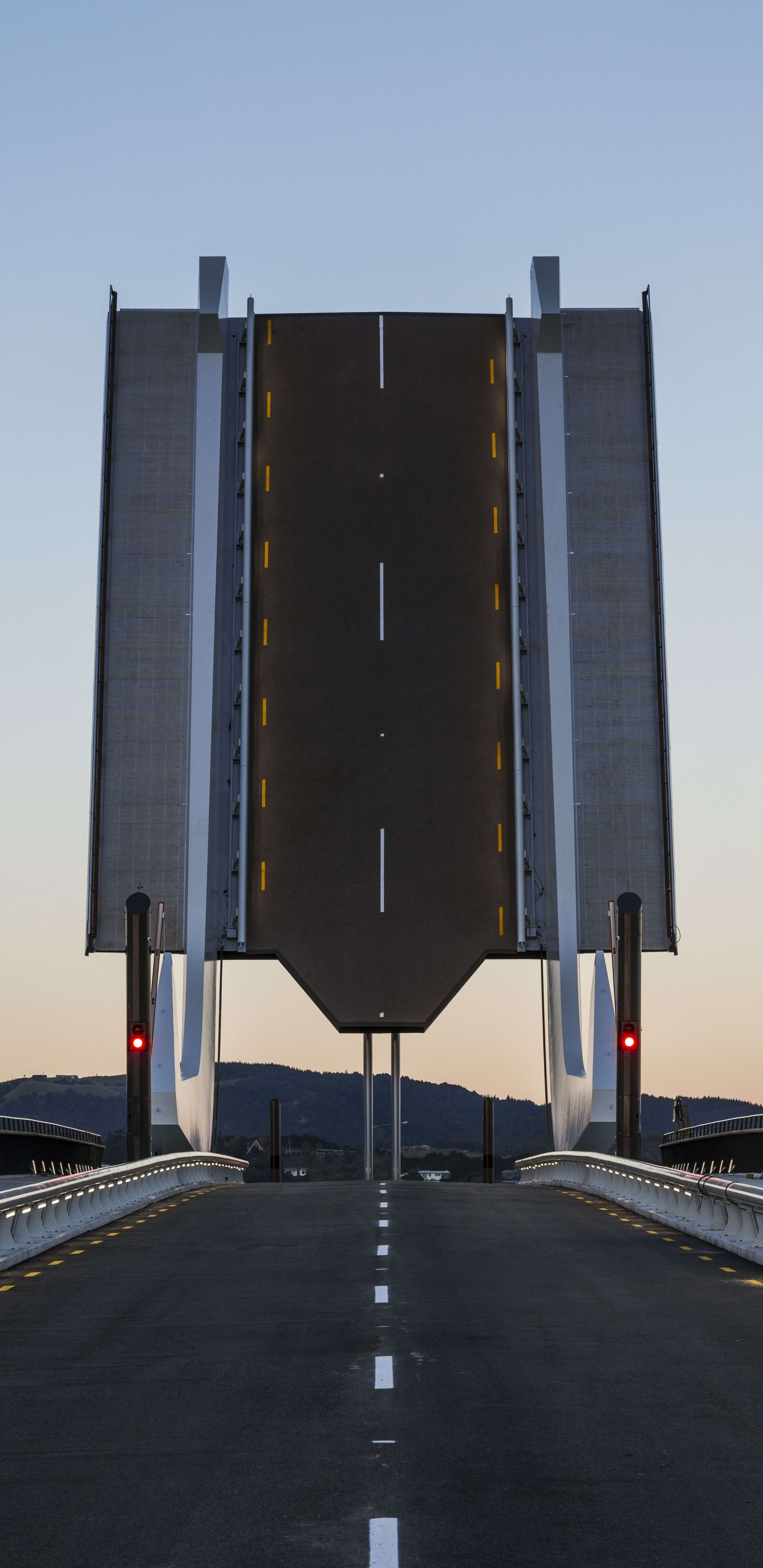 建筑, 正面, 天空, 灯光, 建筑师 壁纸 1440x2960 允许