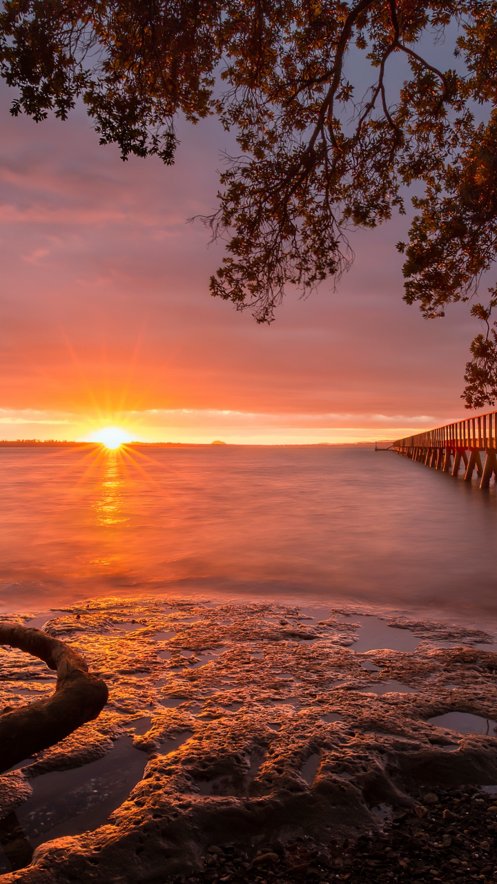 Landschaftsmalerei, Wasser, Cloud, Atmosphäre, Afterglow. Wallpaper in 720x1280 Resolution
