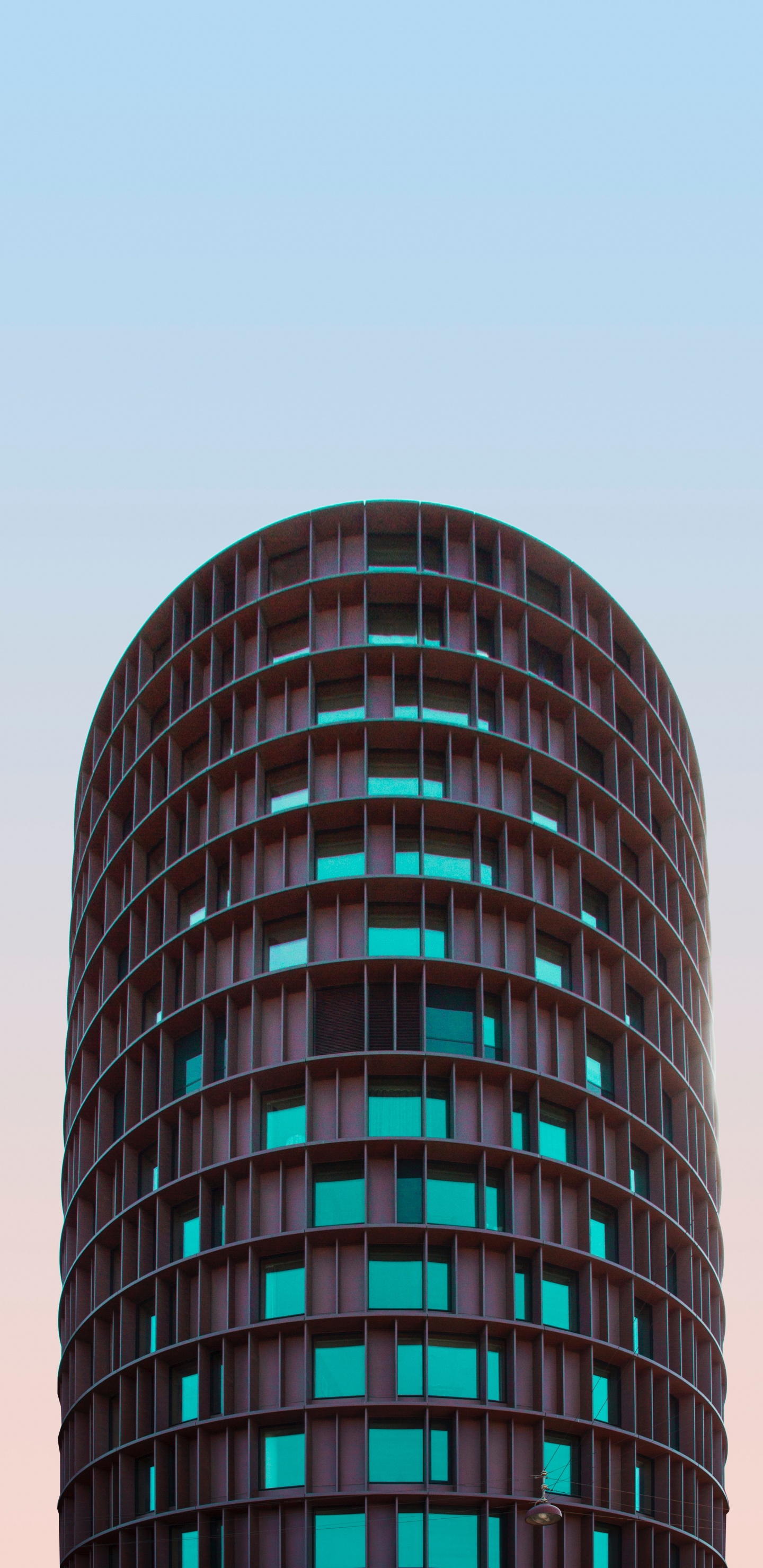 Bâtiment Rond Gris et Noir. Wallpaper in 1440x2960 Resolution