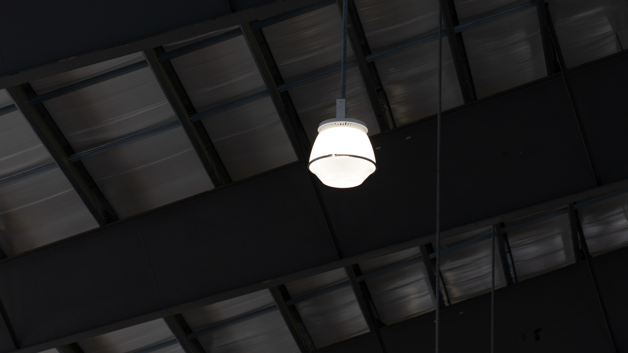 White Pendant Lamp Turned on in Room. Wallpaper in 1280x720 Resolution