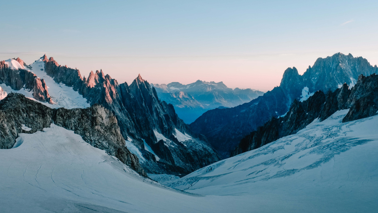 Dent du Gant, Cloud, Mountain, Snow, World. Wallpaper in 1280x720 Resolution