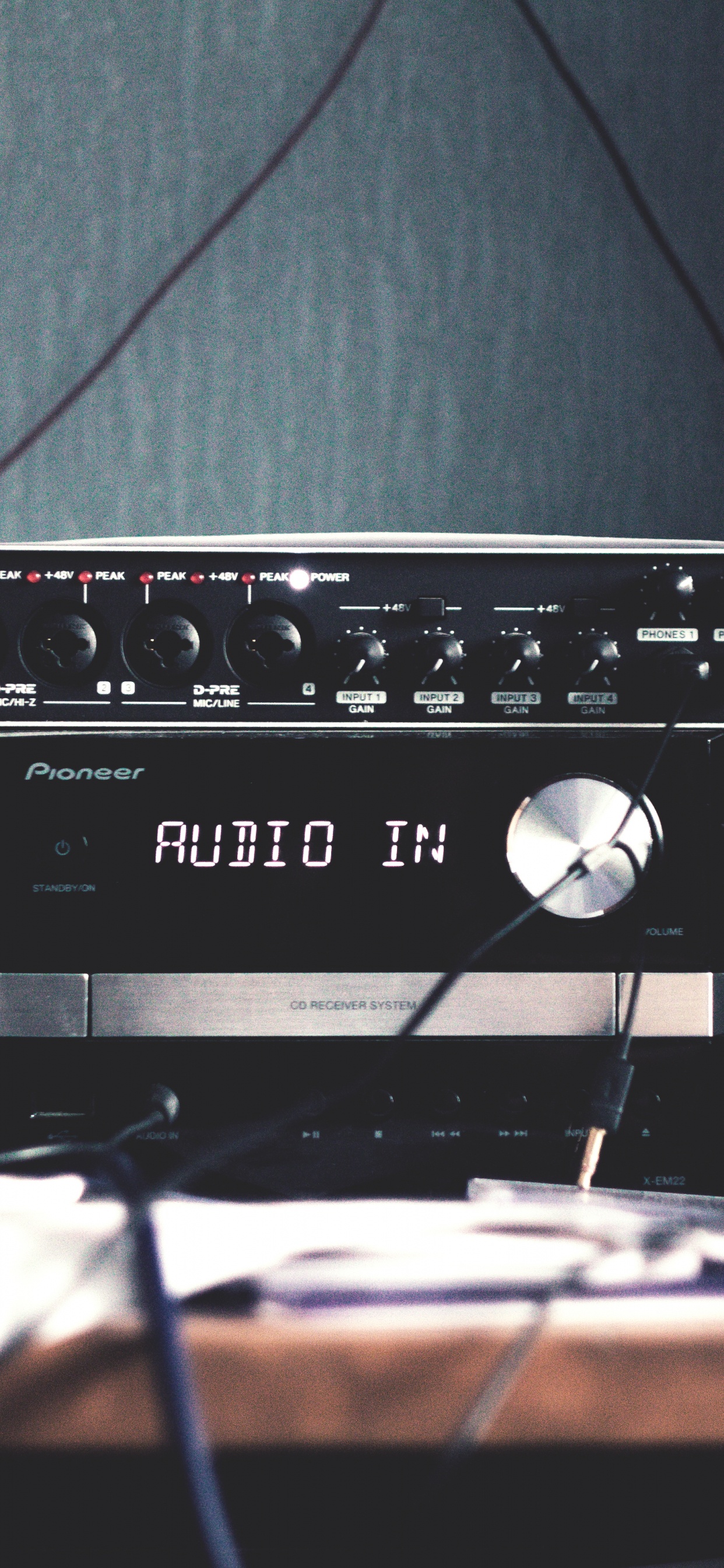 Radio, Internet Radio, Electronics, Technology, Room. Wallpaper in 1242x2688 Resolution