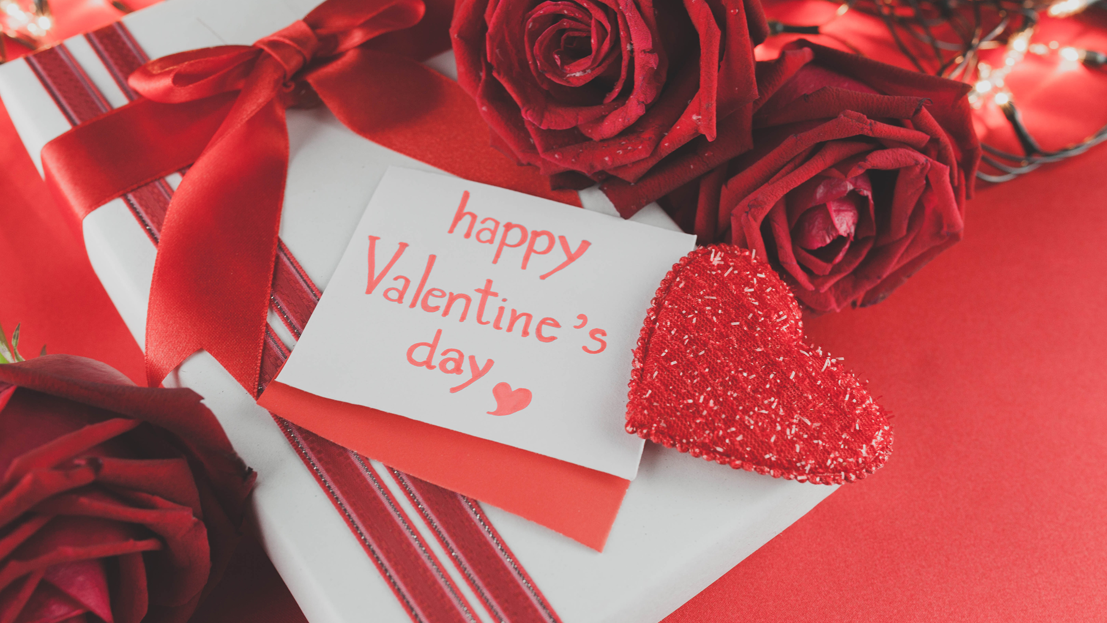 Valentines Day, Gift, February 14, Red, Heart. Wallpaper in 3840x2160 Resolution