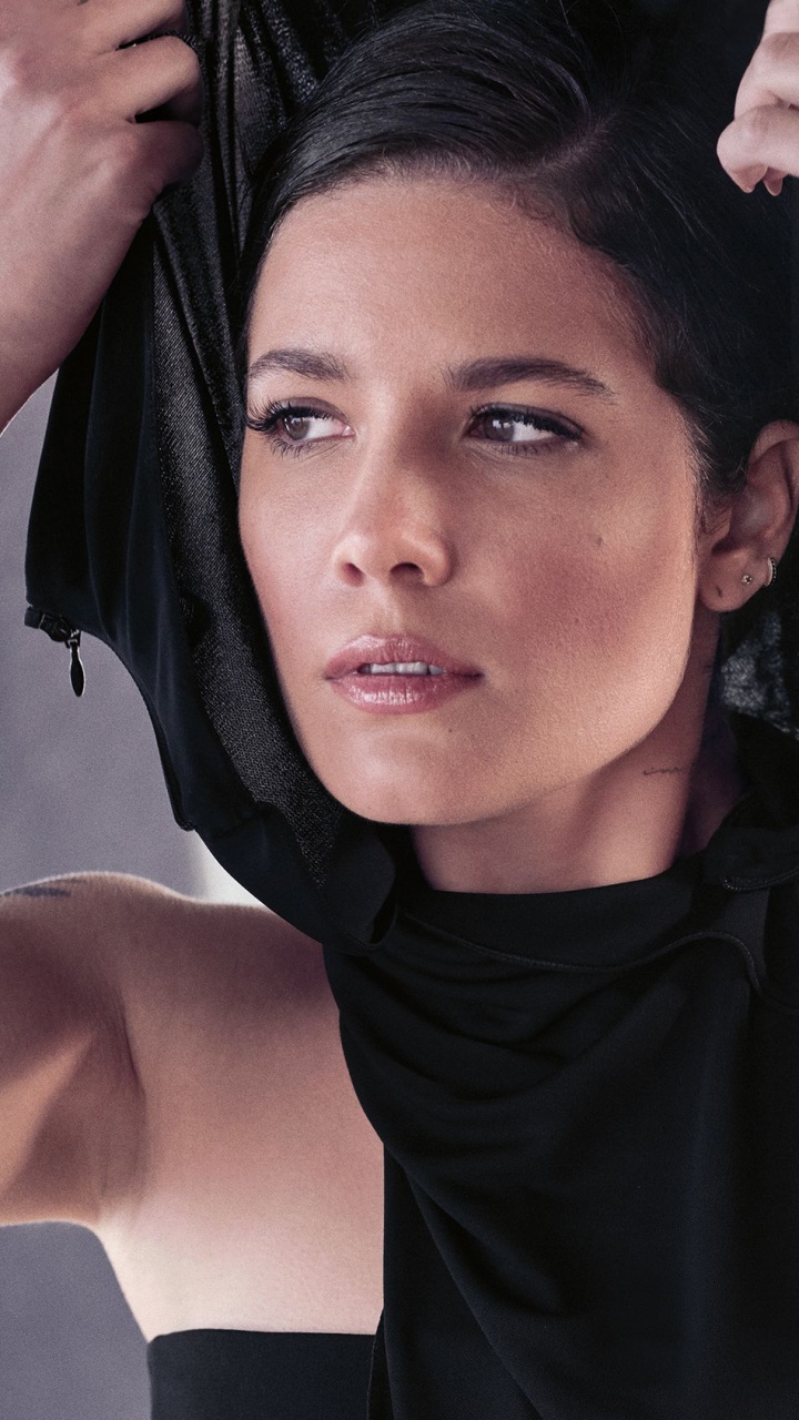 Halsey, Hair, Face, Beauty, Arm. Wallpaper in 720x1280 Resolution