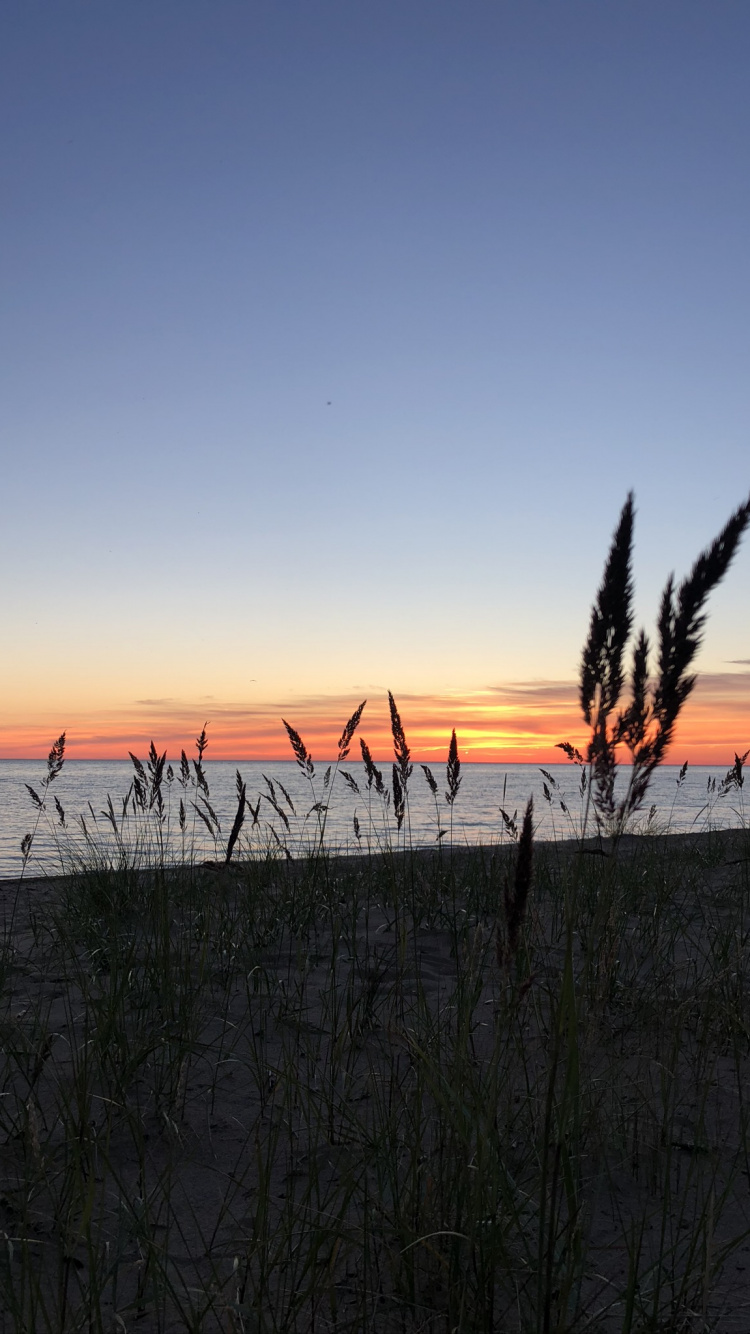 Sonnenuntergang, Naturlandschaft, Abend, Sonnenaufgang, Horizont. Wallpaper in 750x1334 Resolution