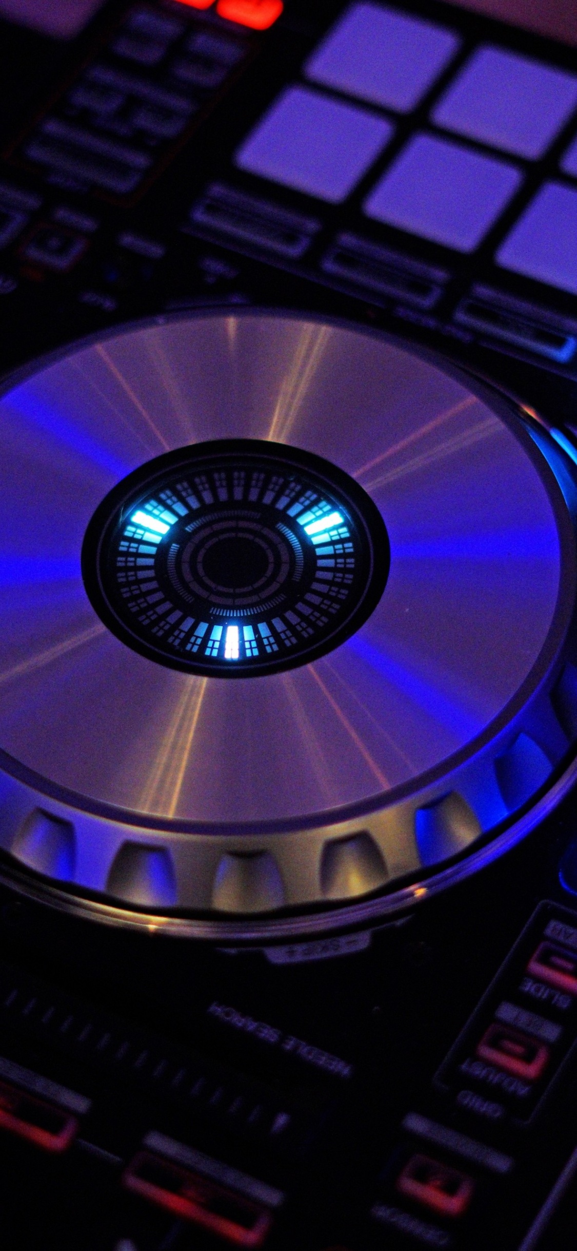 Morado, Circulo, Mezclador de DJ, Sica, Habló. Wallpaper in 1125x2436 Resolution