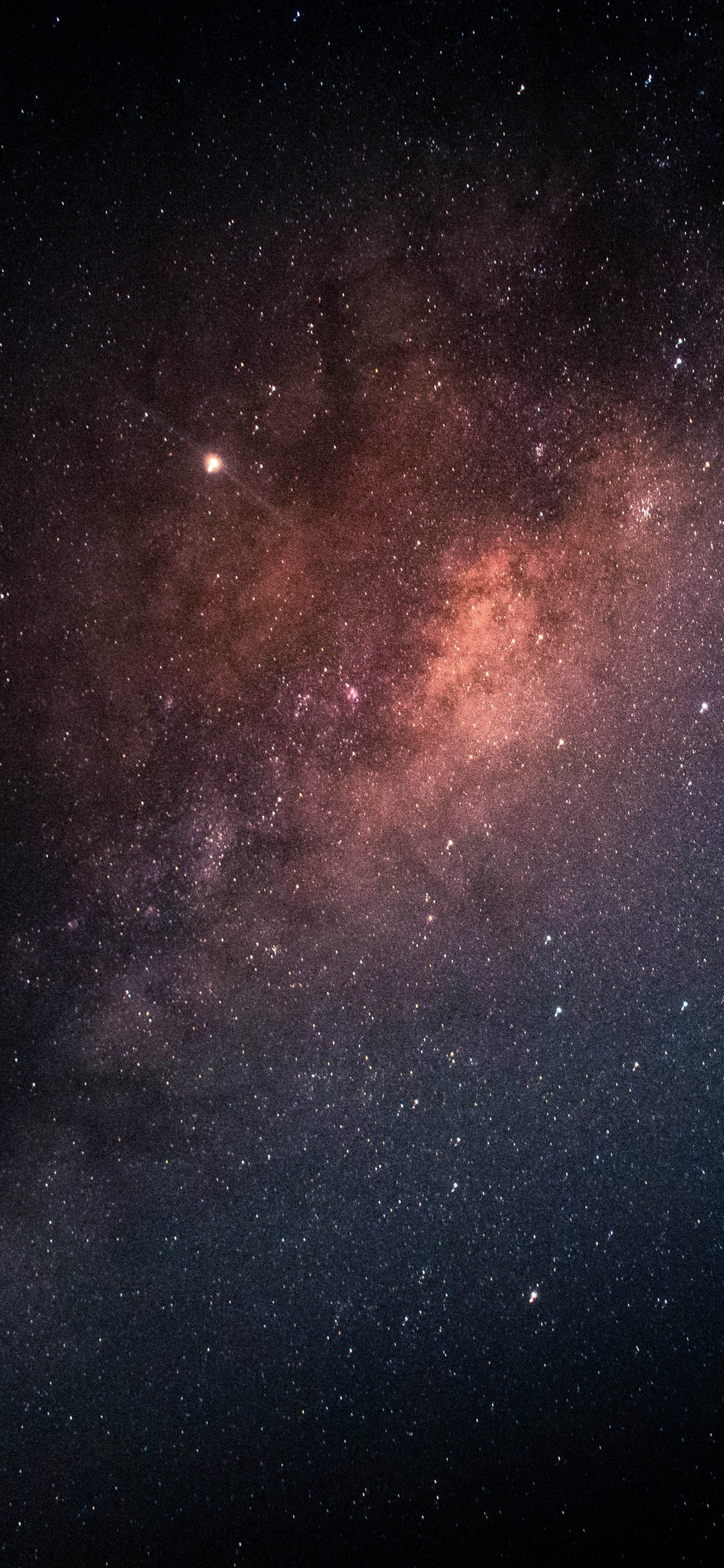 Ciel Étoilé Au-dessus de la Nuit Étoilée. Wallpaper in 1125x2436 Resolution