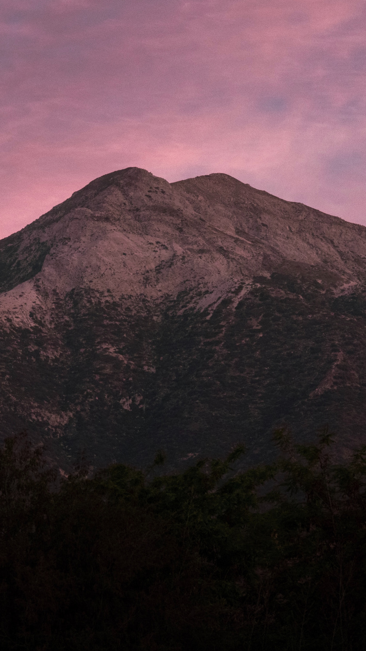 Atardecer, Desierto, Mañana, Las Formaciones Montañosas, Montaña. Wallpaper in 750x1334 Resolution