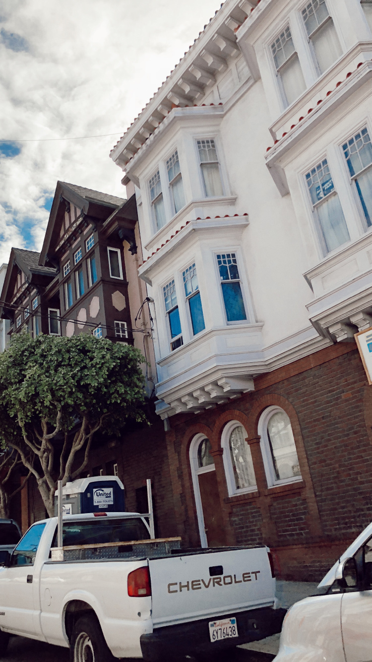 Arquitectura, Neumatico, Carretera, Rueda, Las Formaciones Montañosas. Wallpaper in 750x1334 Resolution