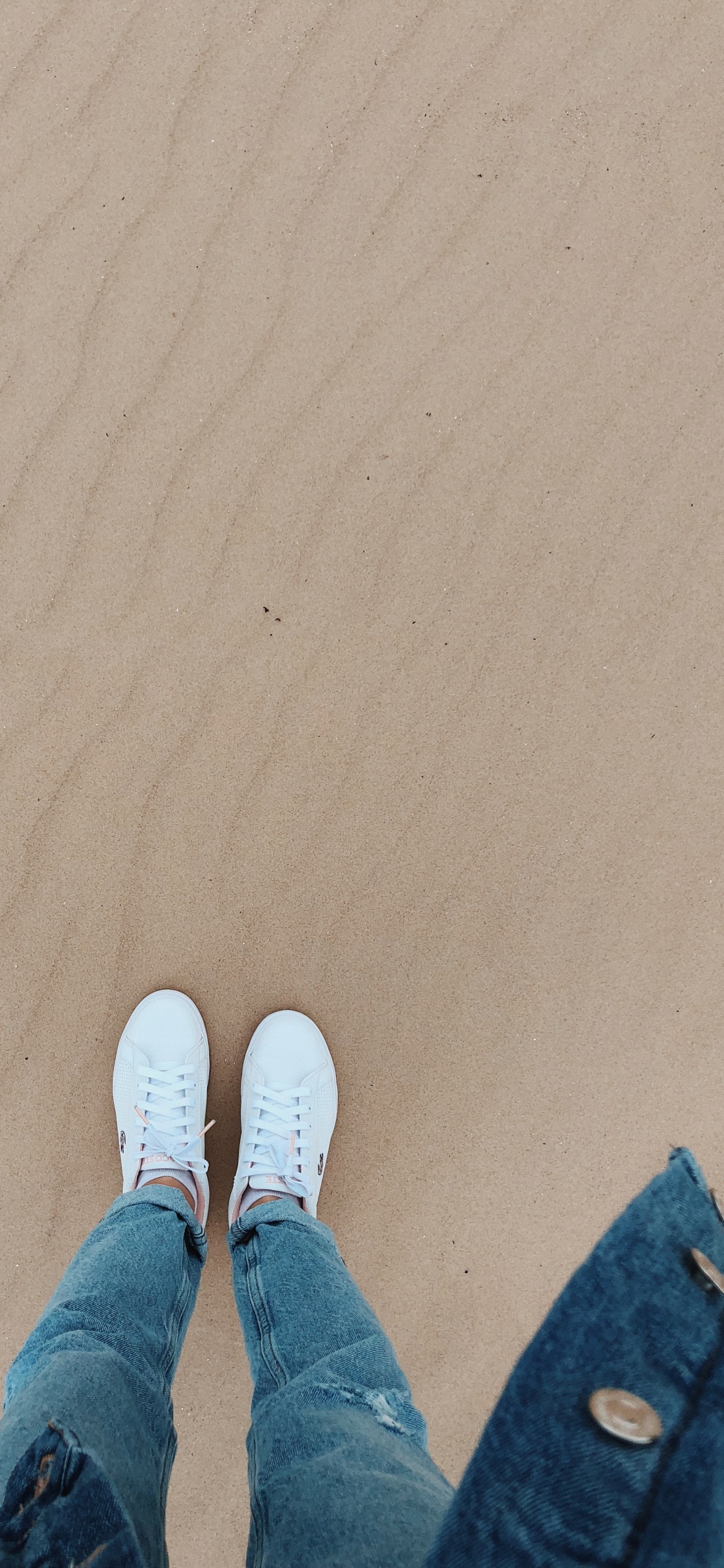 Sand, Clothing, Human, Leg, Natural Environment. Wallpaper in 1125x2436 Resolution