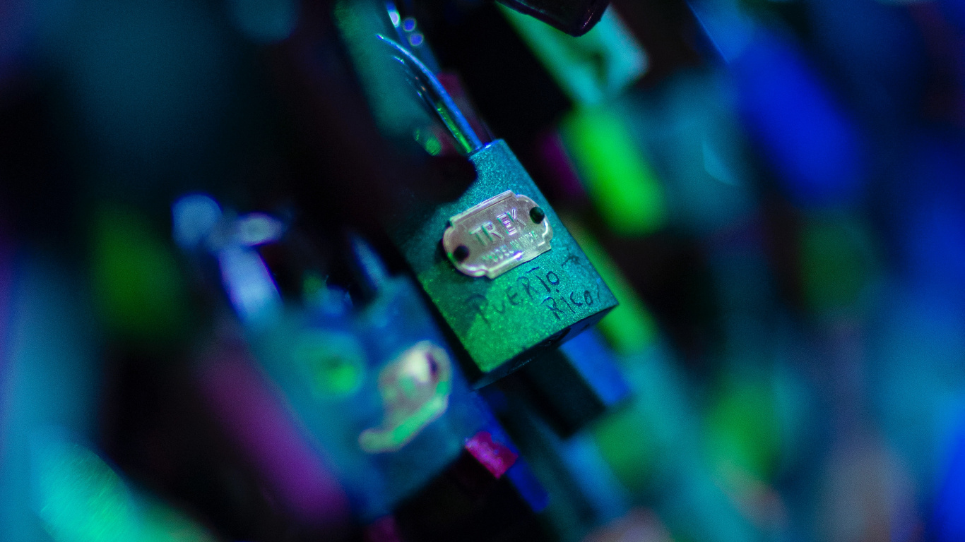 Purple Green and Yellow Padlock. Wallpaper in 1366x768 Resolution