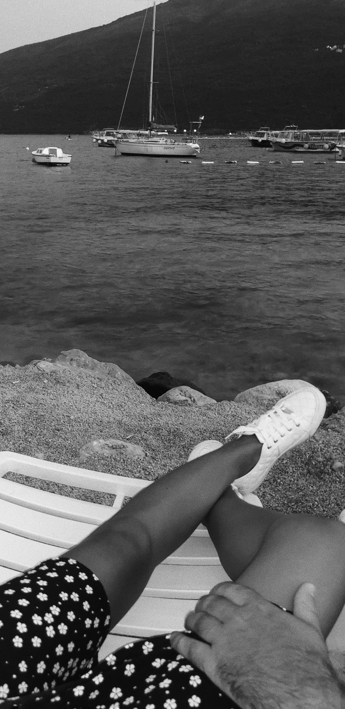 Schwarz Und Weiß, Leica m Monochrom, Leica M-System, Gewässer, Natur. Wallpaper in 1440x2960 Resolution