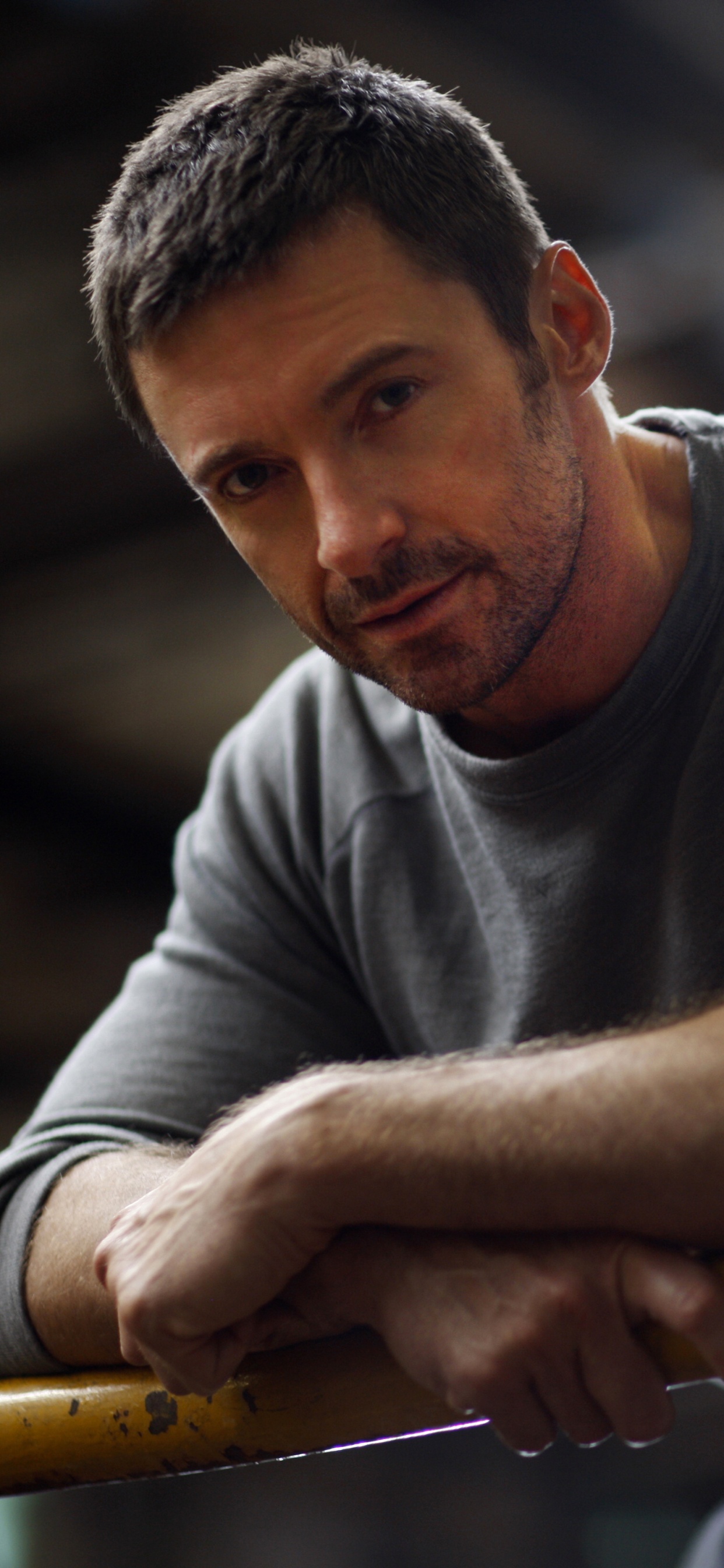 Hugh Jackman, Real Steel, Charlie Kenton, Acteur, Jeux D'intérieur et Des Sports. Wallpaper in 1242x2688 Resolution