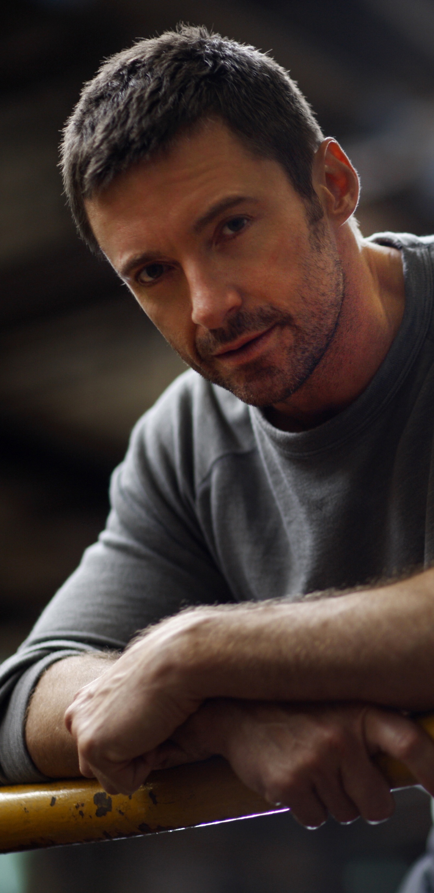 Hugh Jackman, Real Steel, Charlie Kenton, Schauspieler, Erholung. Wallpaper in 1440x2960 Resolution