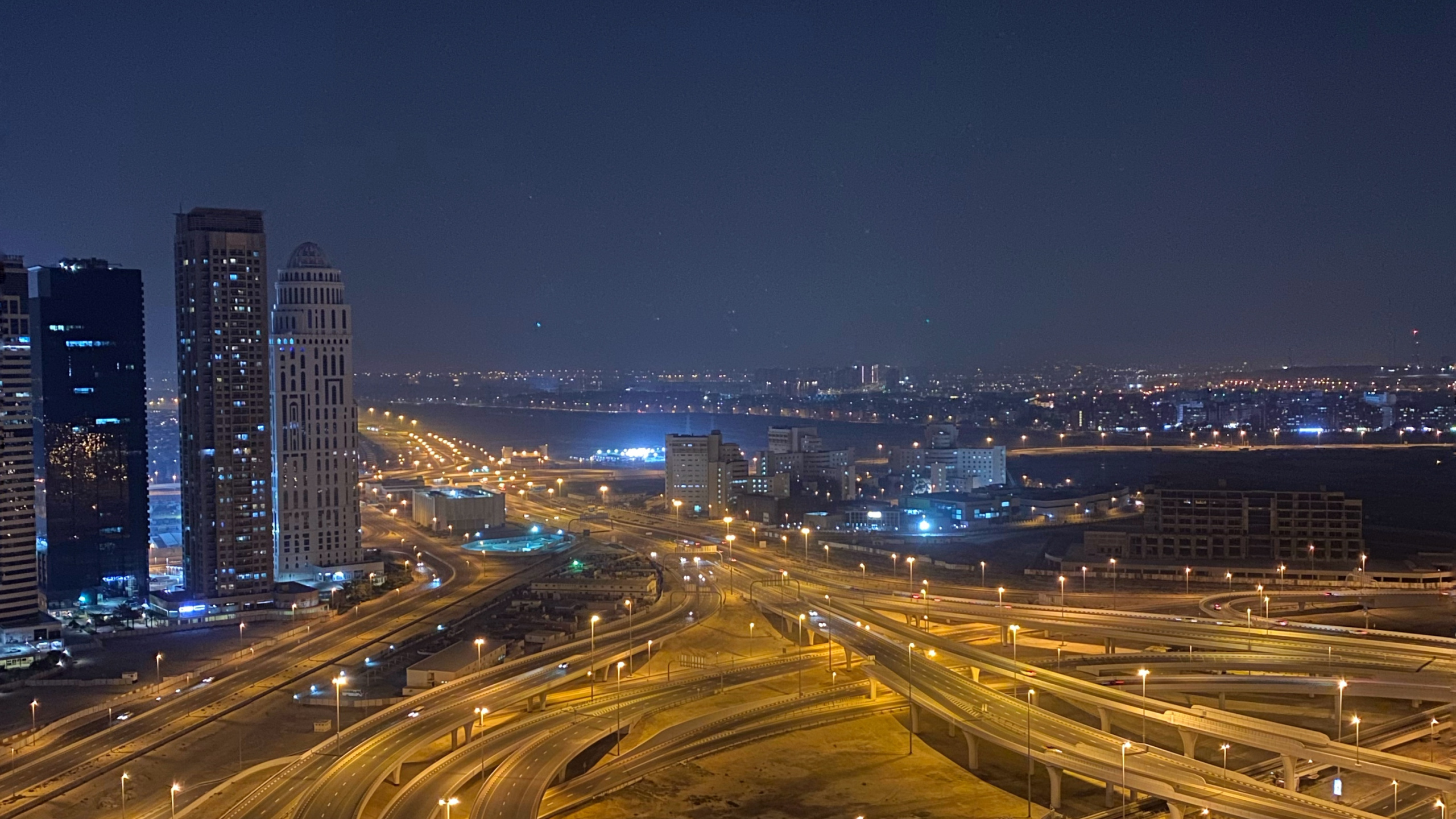 Dubai, Carretera, Área Urbana, Infraestructura, Urbe. Wallpaper in 2560x1440 Resolution