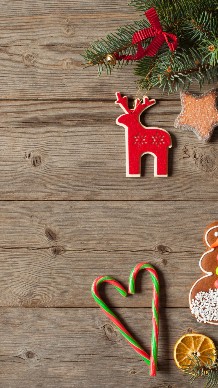 New Year, Christmas, Gingerbread, Christmas Ornament, Christmas Tree. Wallpaper in 750x1334 Resolution