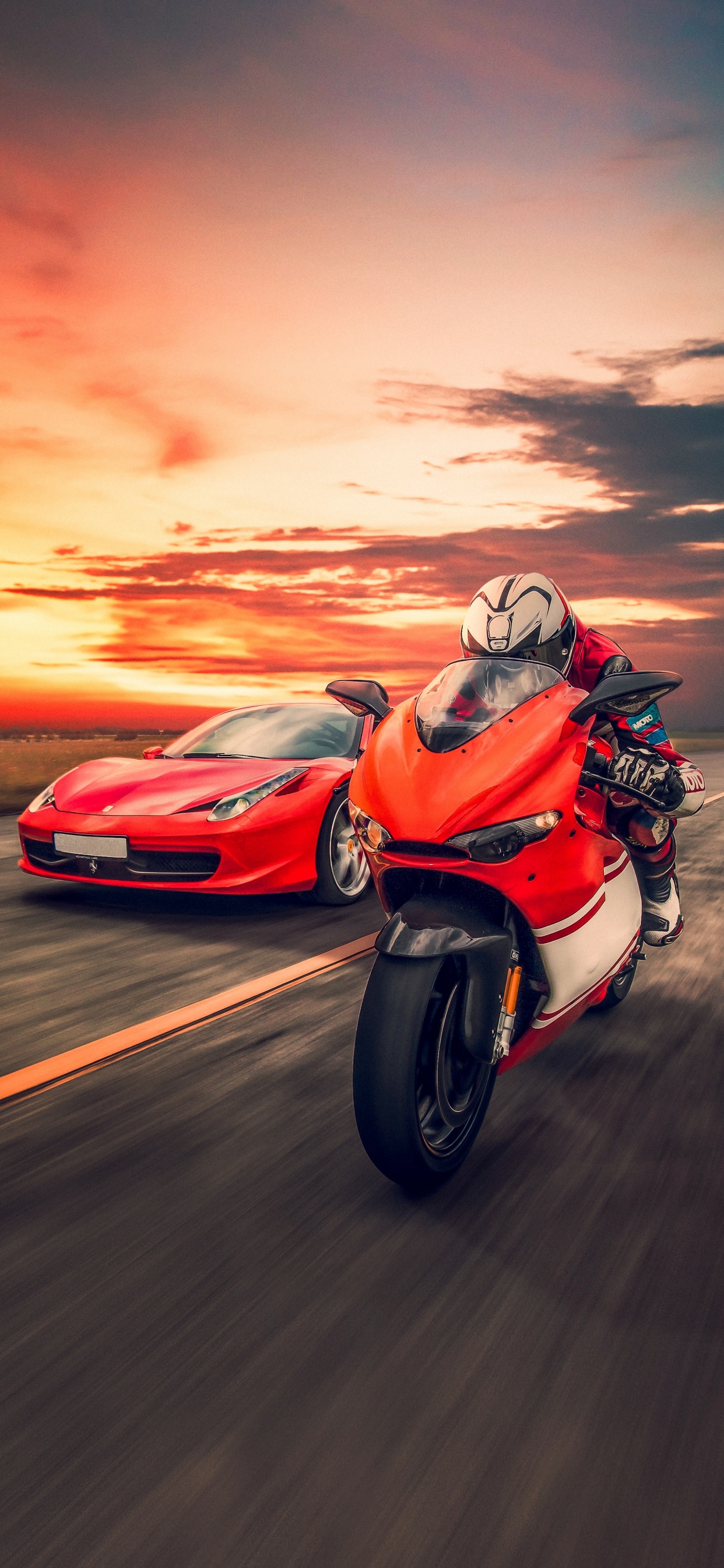 Coche, Ducati, Motocicleta, Neumatico, Rueda. Wallpaper in 1242x2688 Resolution