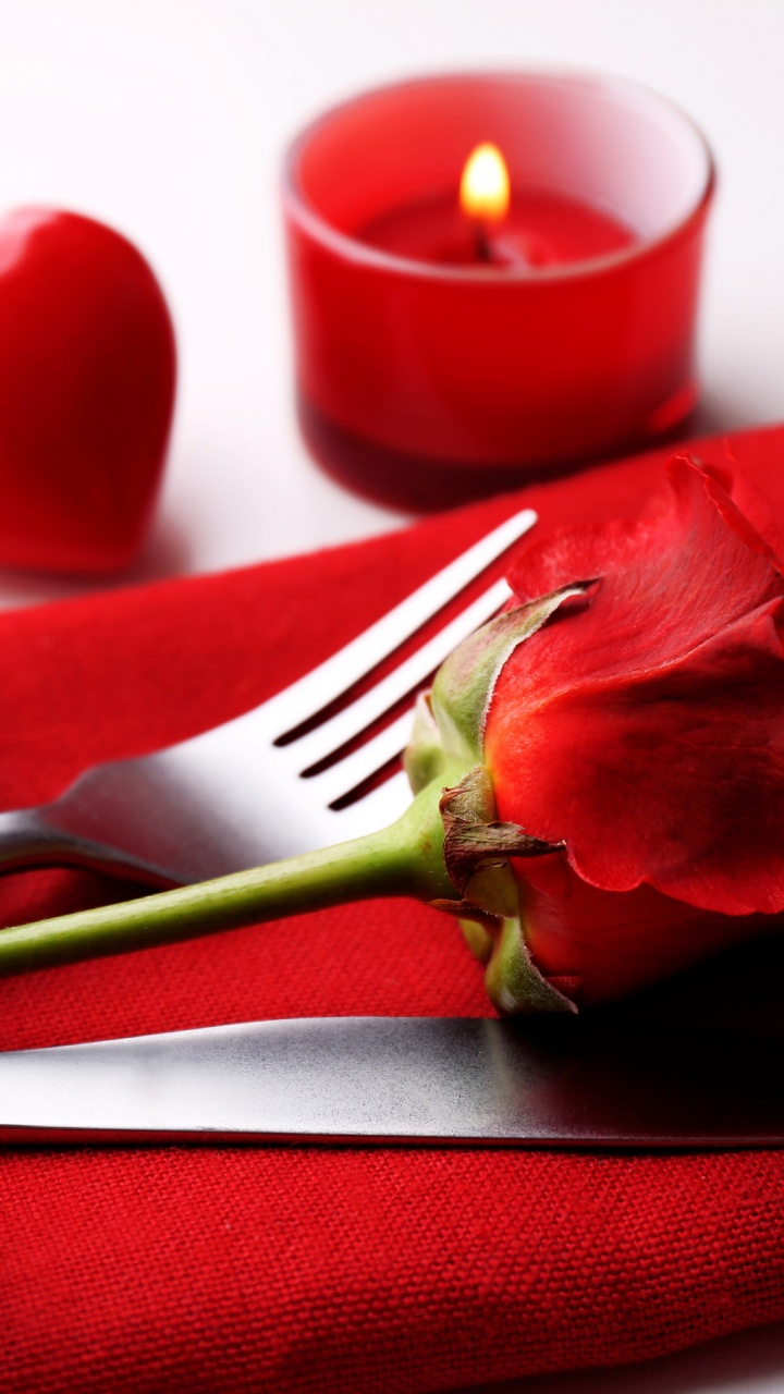 le Jour de Valentines, Pétale, Roses, Amour, Bougie. Wallpaper in 720x1280 Resolution