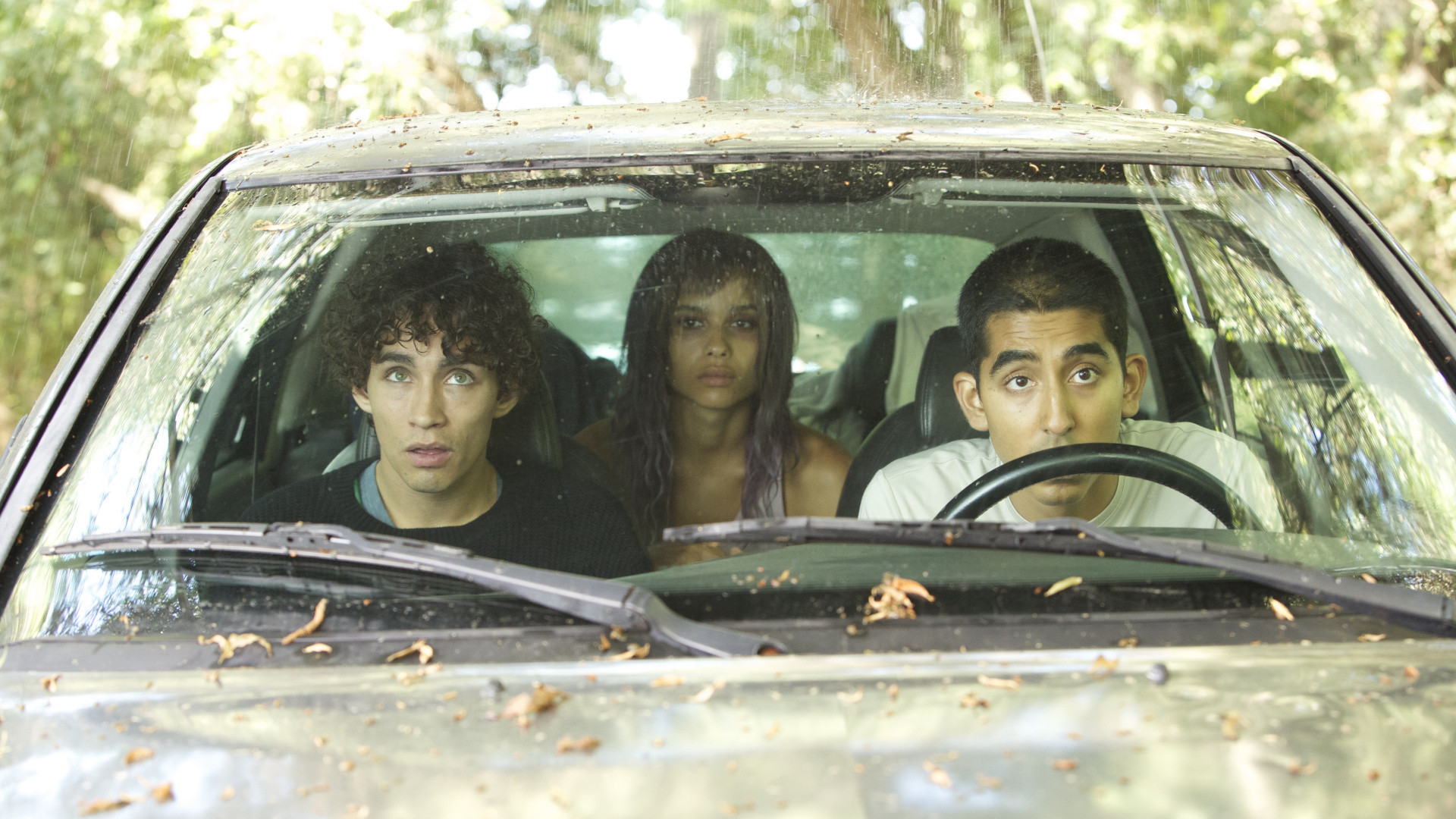 2 Mujeres en Coche Negro Durante el Día.. Wallpaper in 1920x1080 Resolution