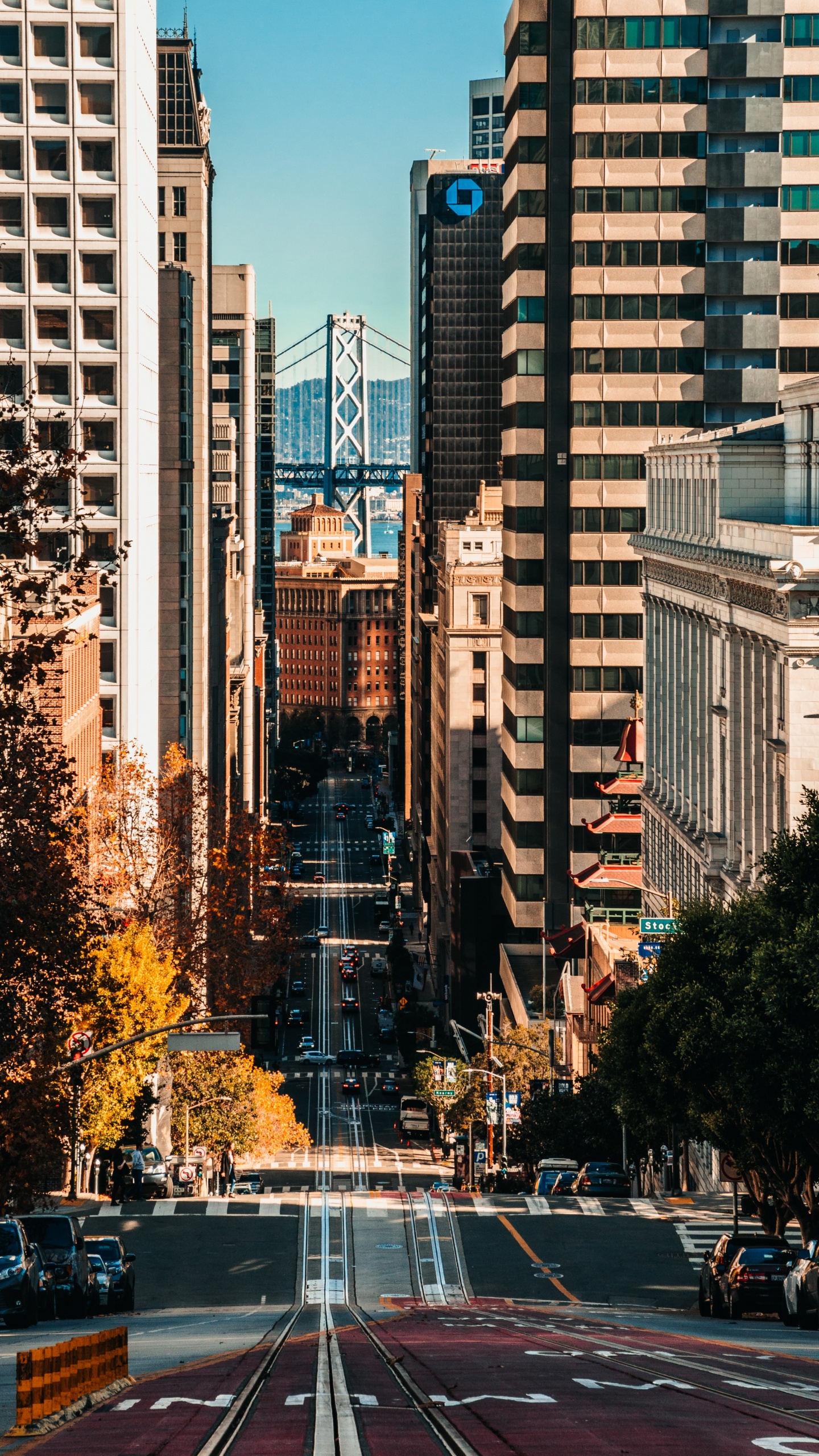 San Francisco Cable Car System, San Francisco Cable Car Museum, Building, Skyscraper, Daytime. Wallpaper in 1440x2560 Resolution
