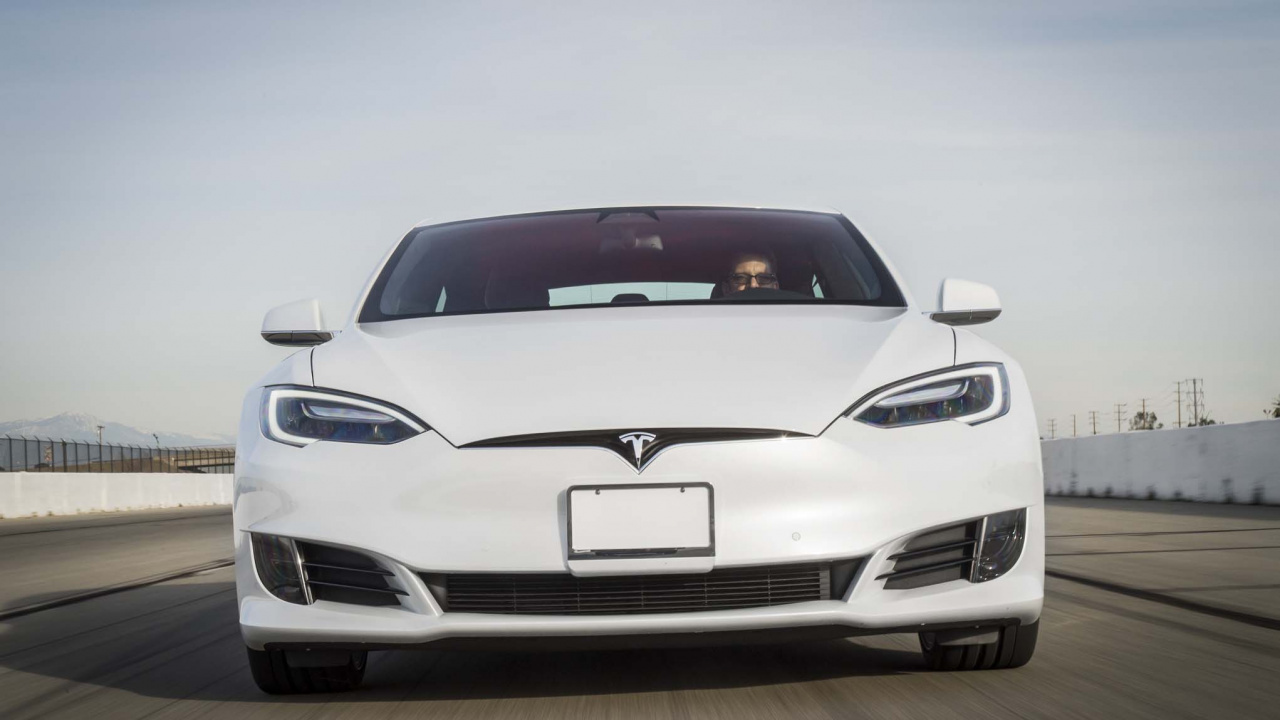 Blanco Bmw m 3 Coupe. Wallpaper in 1280x720 Resolution