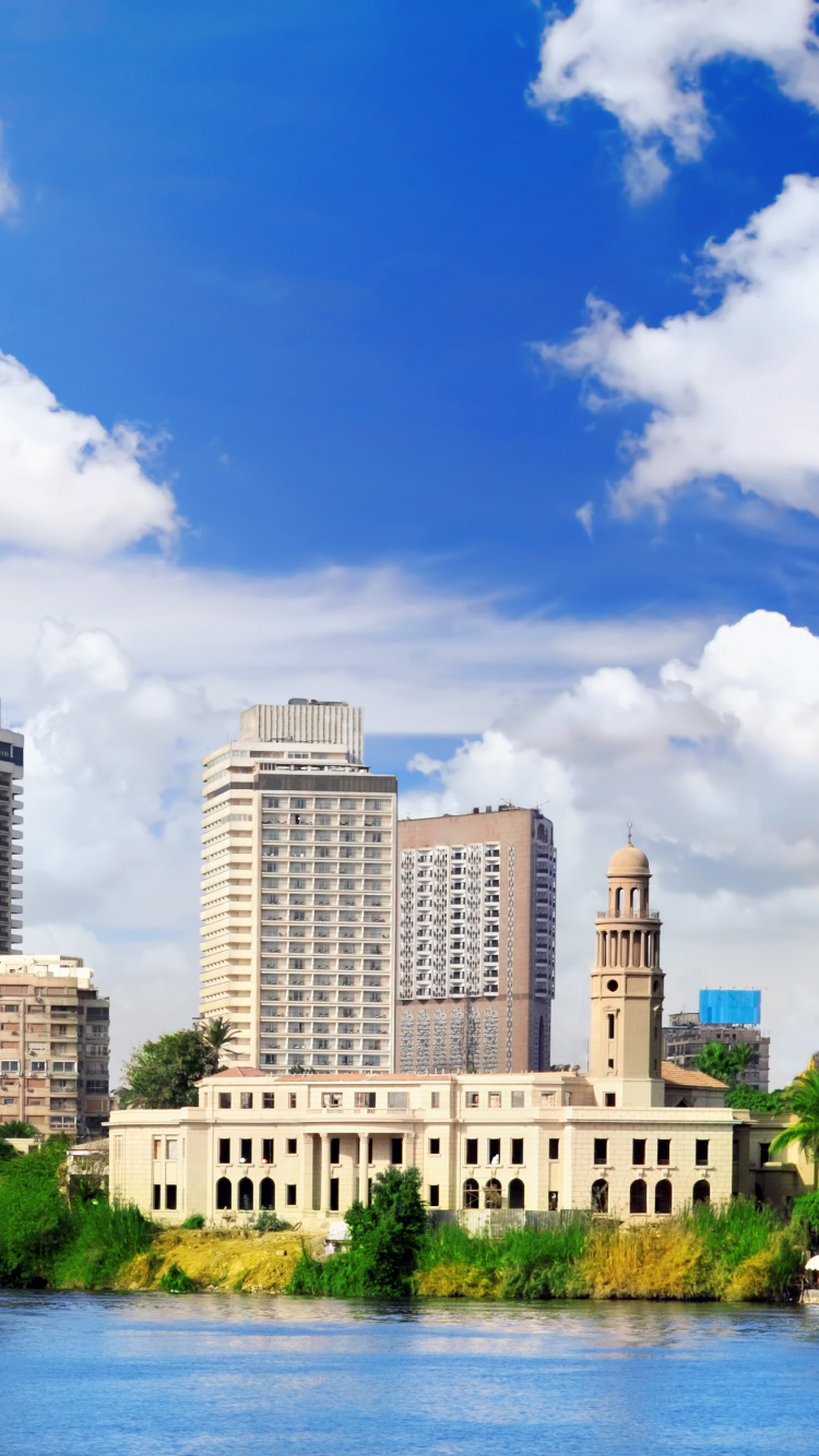 City Skyline Under Blue Sky During Daytime. Wallpaper in 750x1334 Resolution