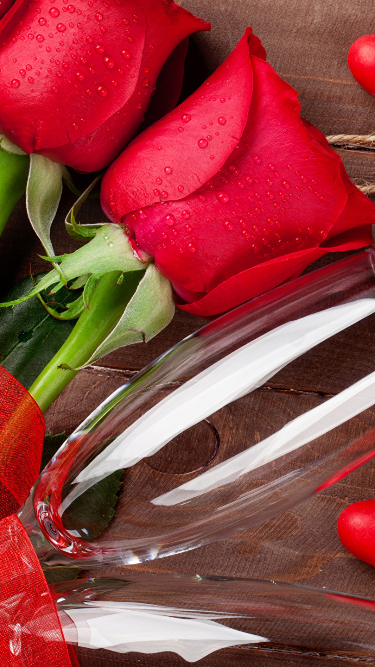 Red Rose on Clear Glass Vase. Wallpaper in 750x1334 Resolution