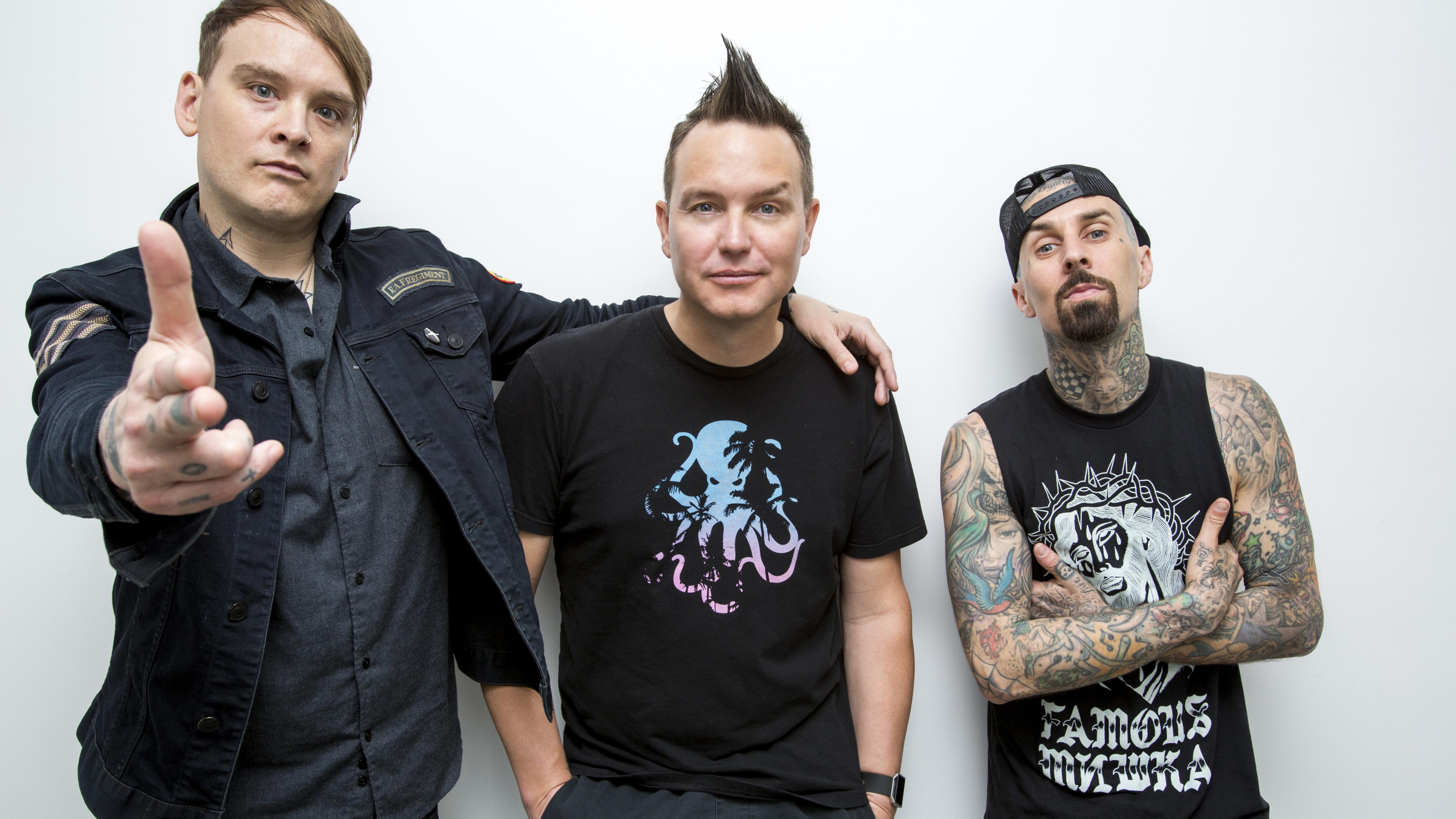 Mark Hoppus, Travis Barker, Blink-182, Pop Punk, Blink. Wallpaper in 3840x2160 Resolution