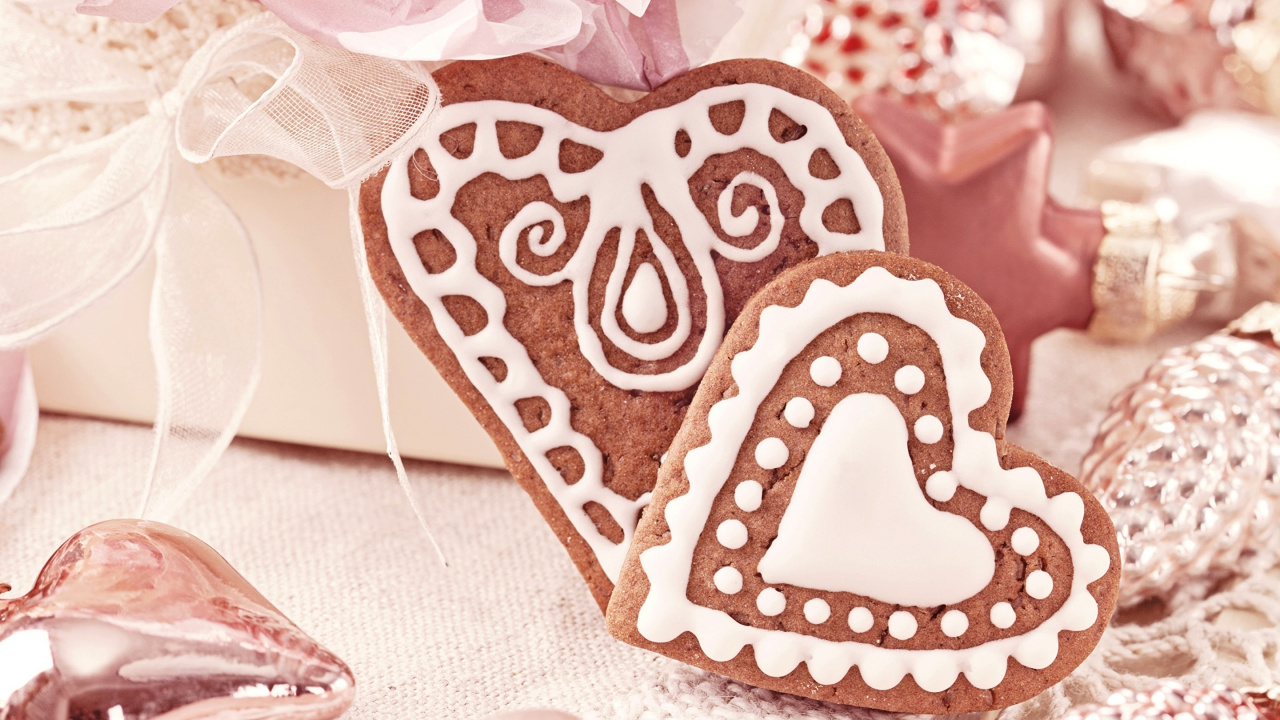 Cœur, Dessert, Biscuit, Épice, Cerise. Wallpaper in 1280x720 Resolution